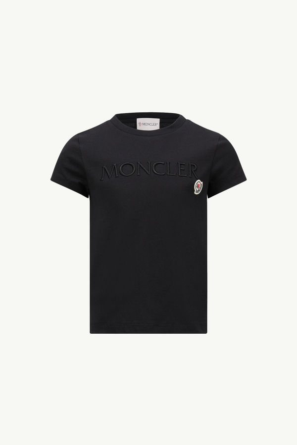 https://moncler-cdn.thron.com/api/v1/content-delivery/shares/dpx6uv/contents/K19548C0001389AT9F99_F/image/K19548C0001389AT9F99_F