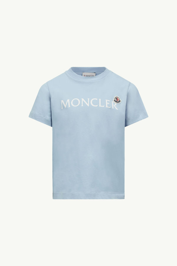 https://moncler-cdn.thron.com/api/v1/content-delivery/shares/dpx6uv/contents/K19548C0001589AFV71P_F/image/K19548C0001589AFV71P_F