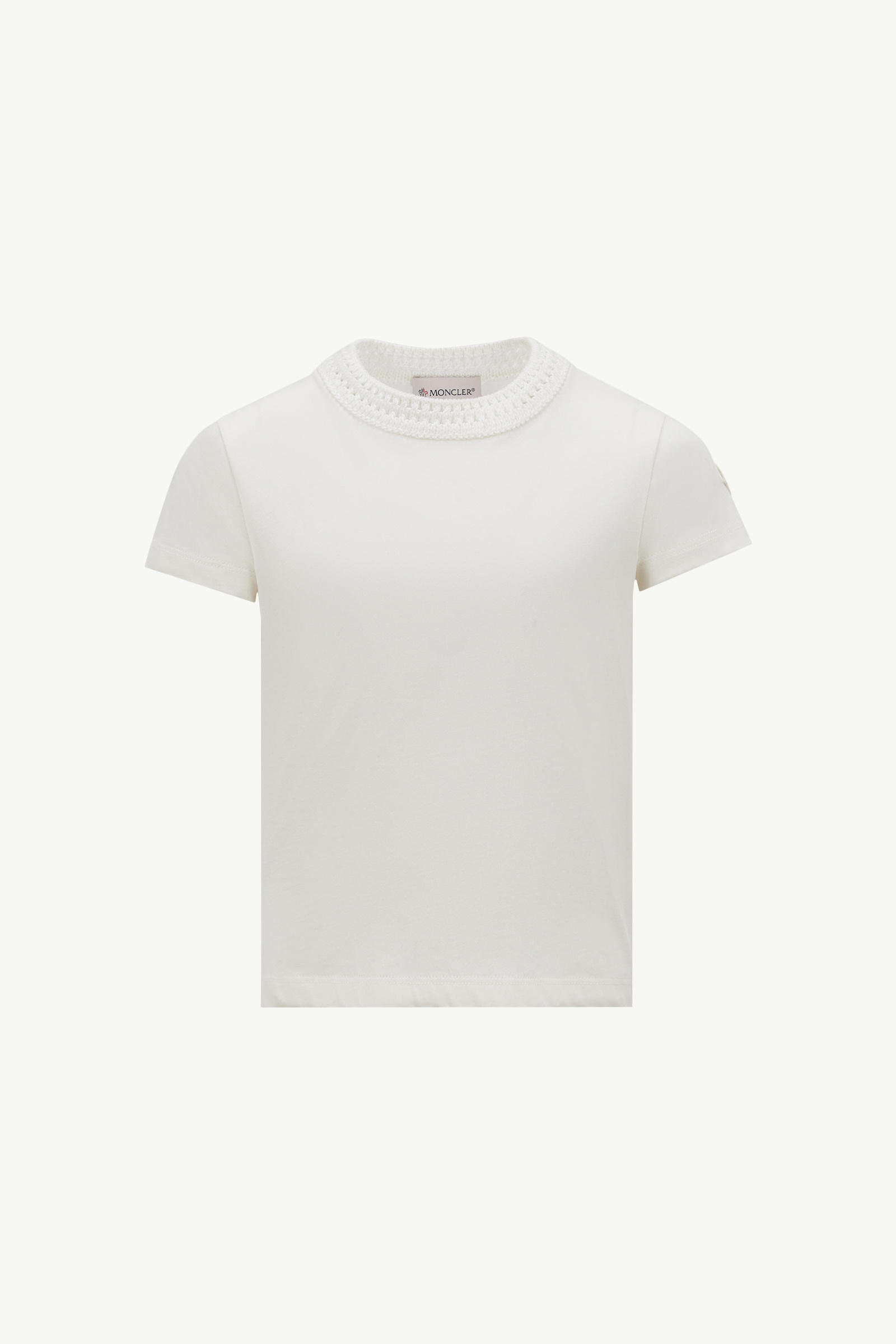 https://moncler-cdn.thron.com/api/v1/content-delivery/shares/dpx6uv/contents/K19548C0004183907034_F/image/K19548C0004183907034_F