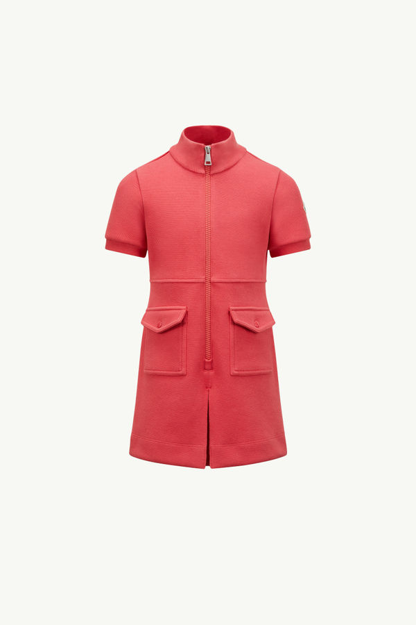 https://moncler-cdn.thron.com/api/v1/content-delivery/shares/dpx6uv/contents/K19548I0000689ANN426_F/image/K19548I0000689ANN426_F
