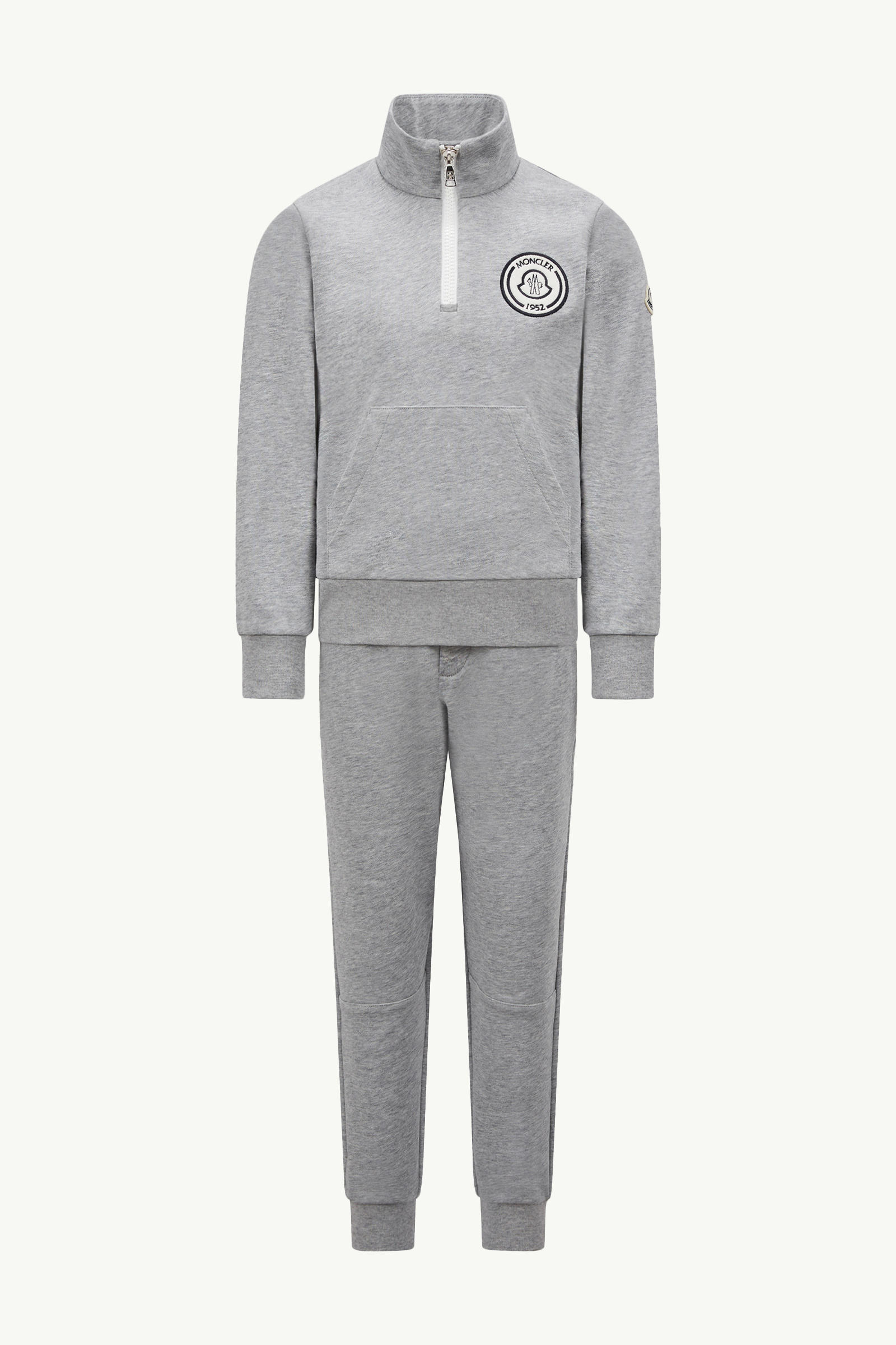 https://moncler-cdn.thron.com/api/v1/content-delivery/shares/dpx6uv/contents/K19548M0000389AKM980_F/image/K19548M0000389AKM980_F