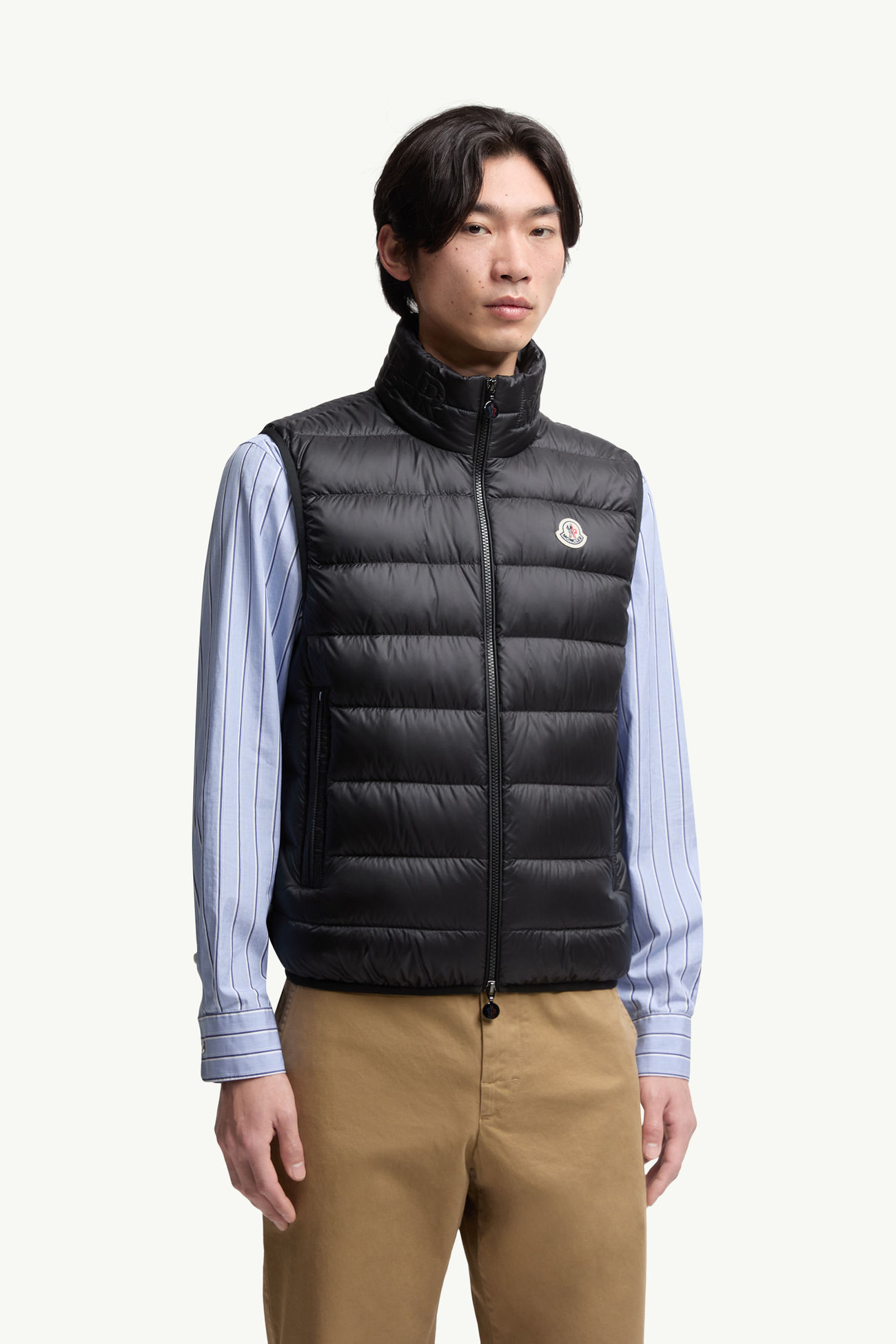 ブラック Rocoqueダウンベスト : ジレ 向けの メンズ | モンクレール