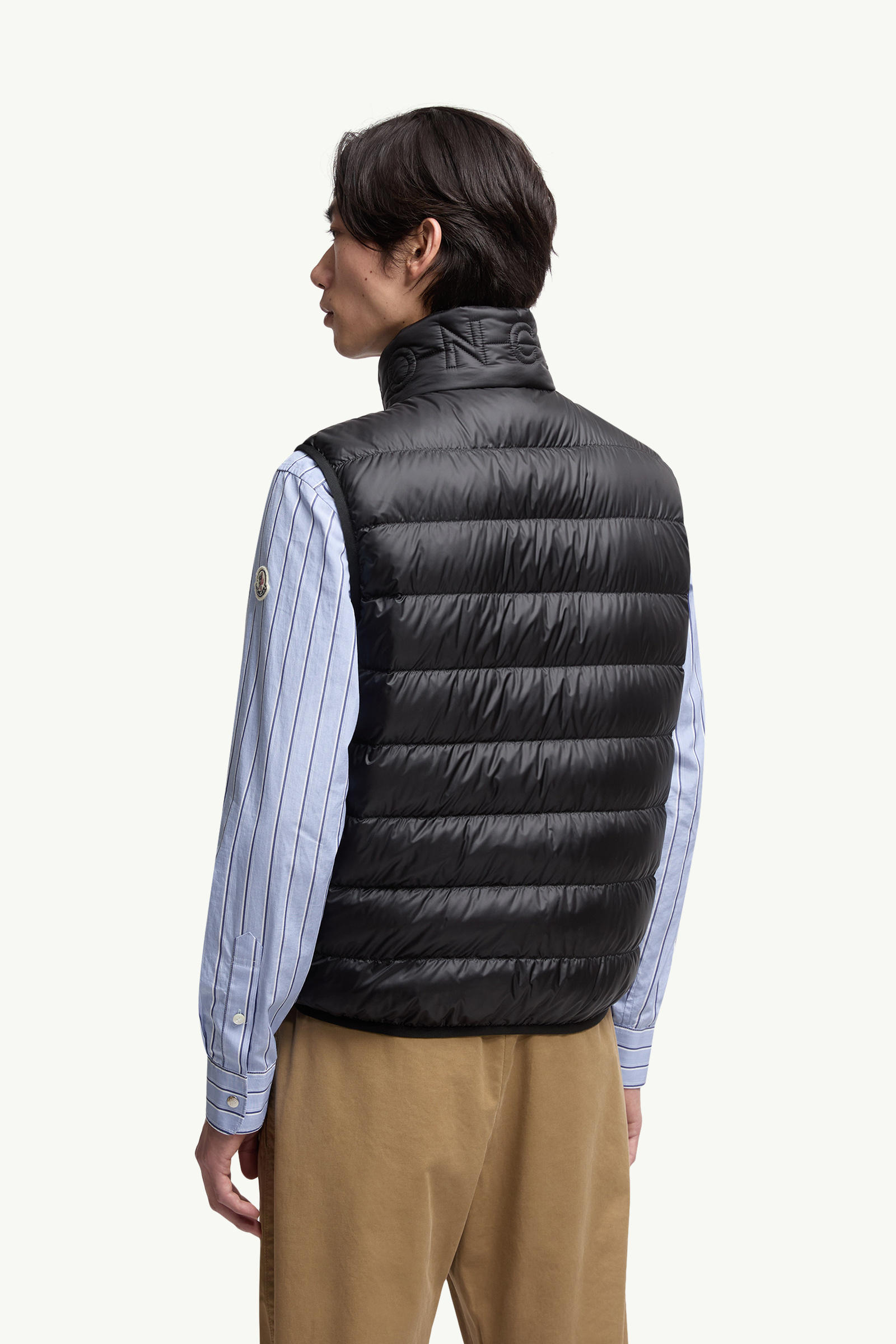 Rocoque Down Gilet Men Black Moncler 4