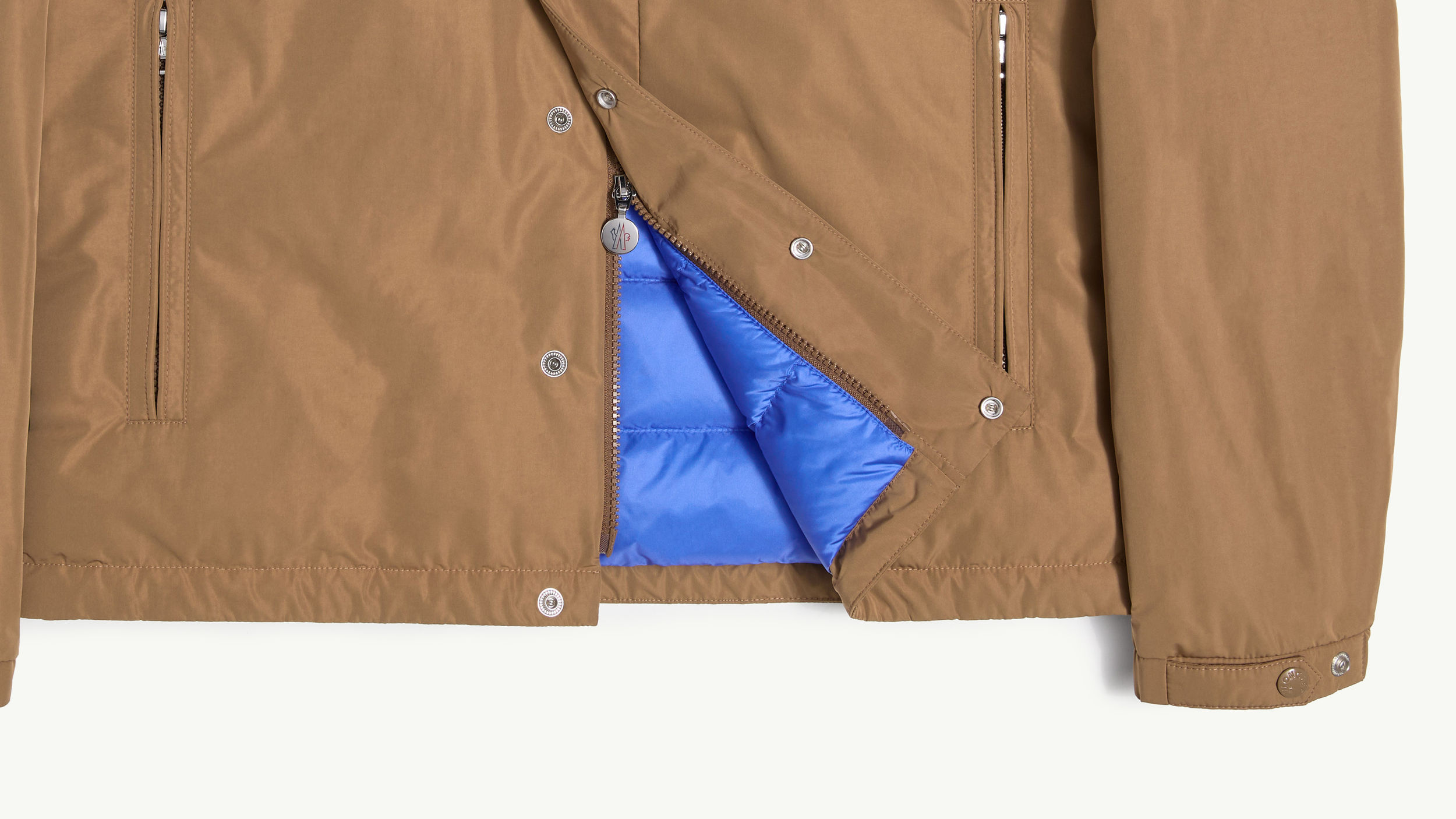 Slide 1 - 静かに奏でるコントラスト