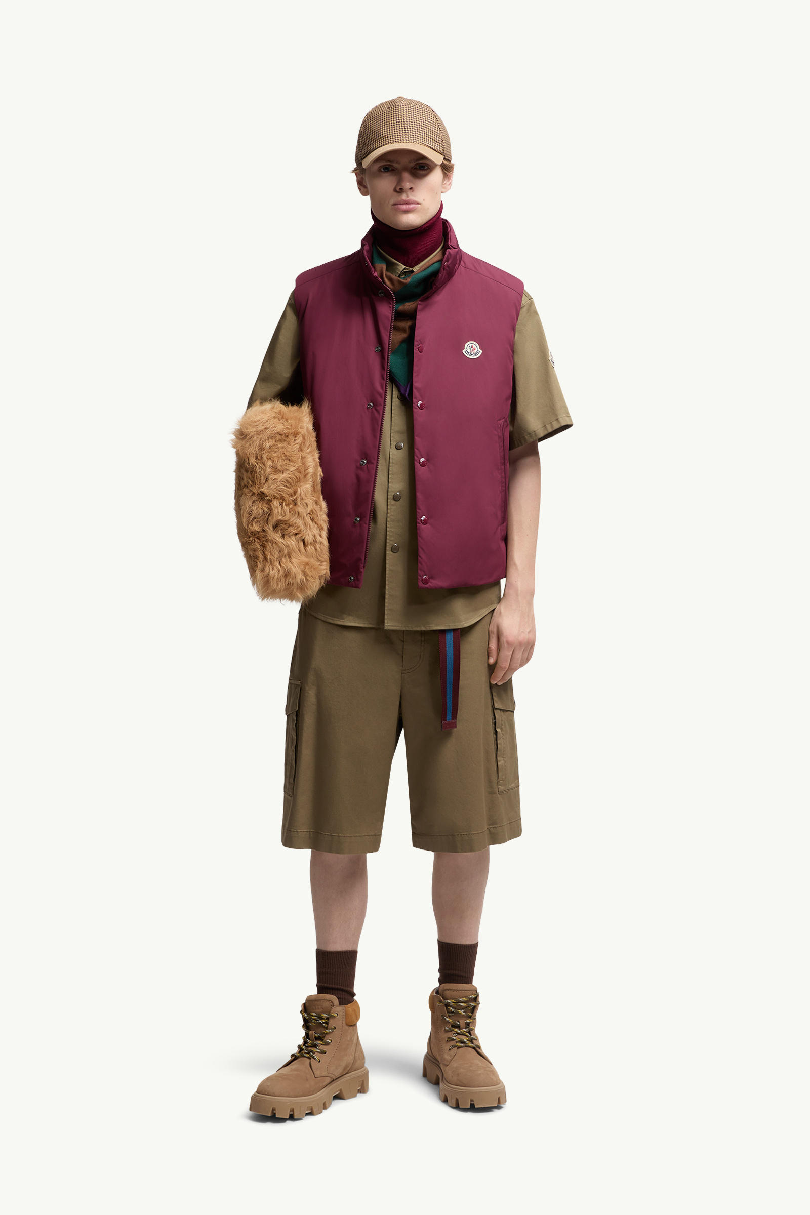Pilat Short Down Gilet Men Burgundy Moncler 0