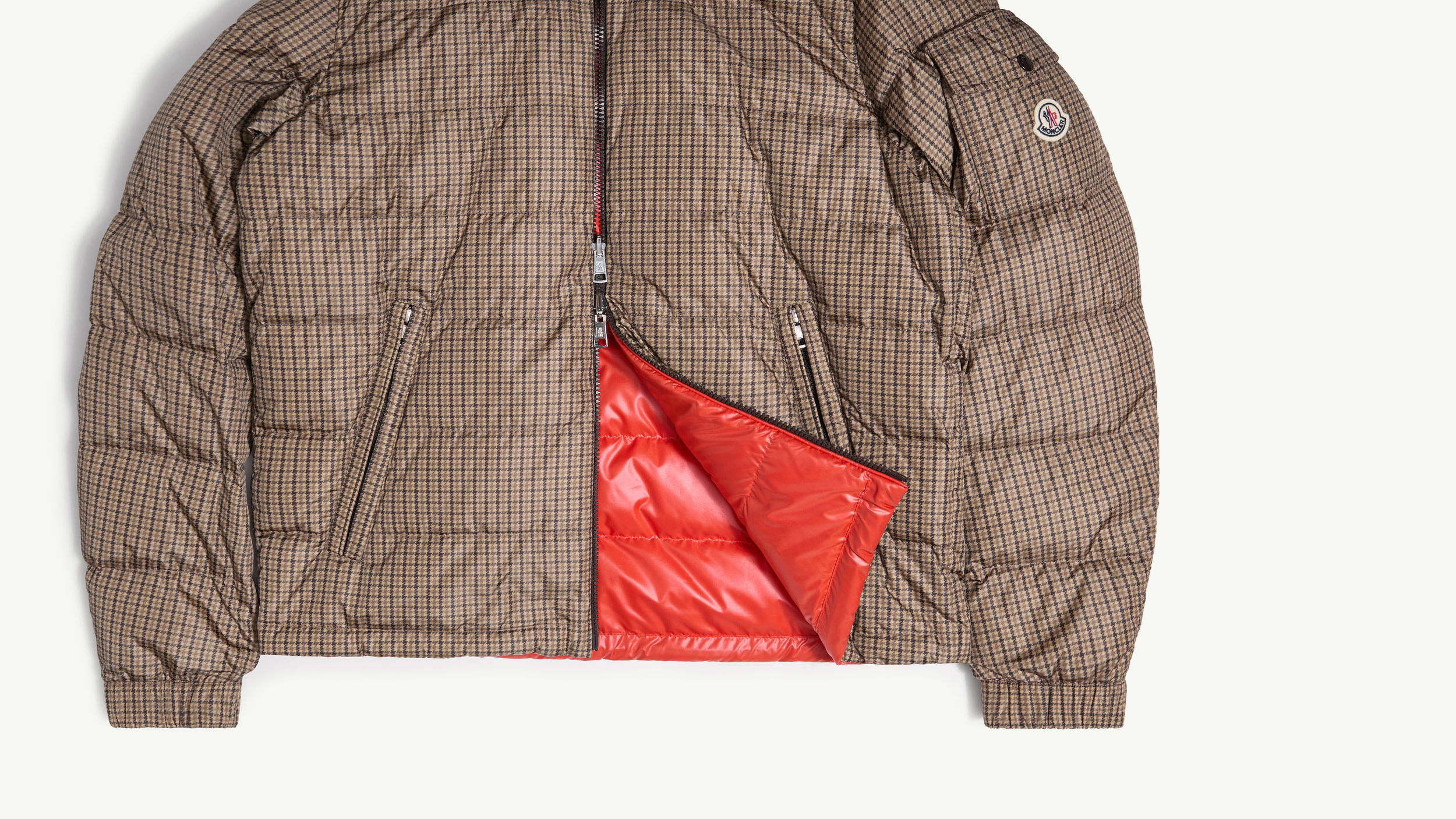 Slide 1 - product.feature.reversiblezip.title