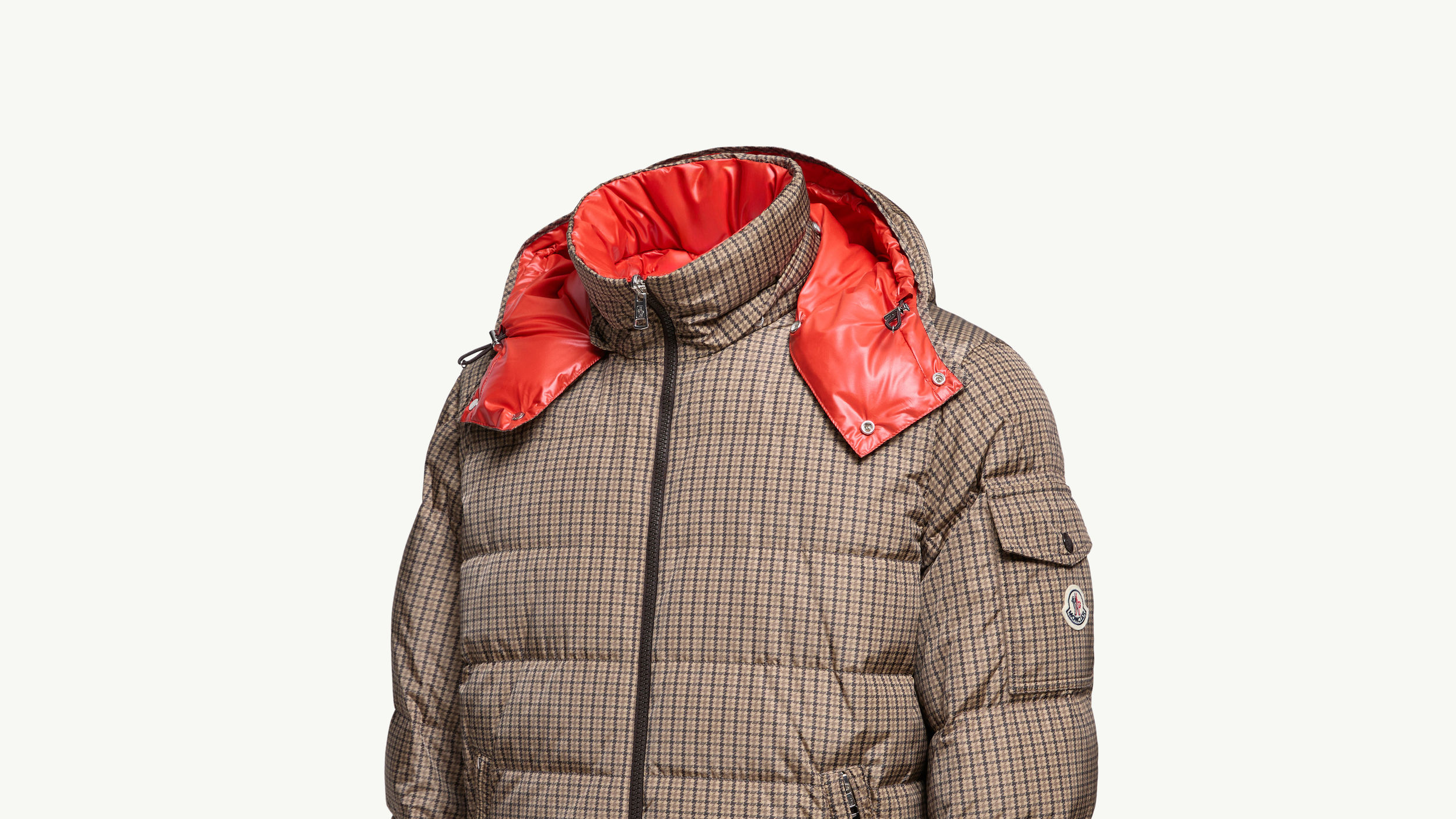 Slide 3 - product.feature.detachablehood.title