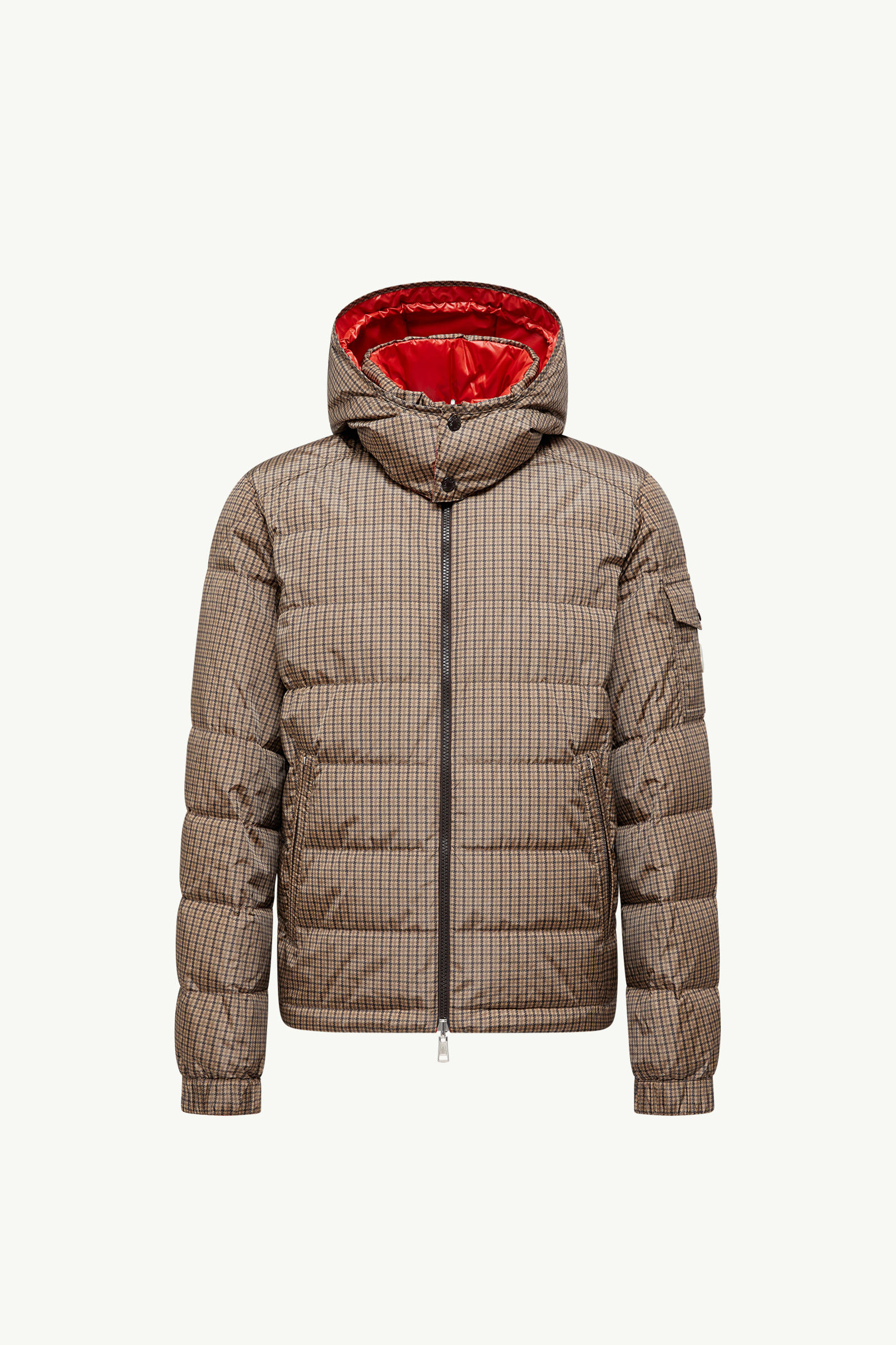 https://moncler-cdn.thron.com/api/v1/content-delivery/shares/dpx6uv/contents/K20911A00008598OES22_F/image/K20911A00008598OES22_F