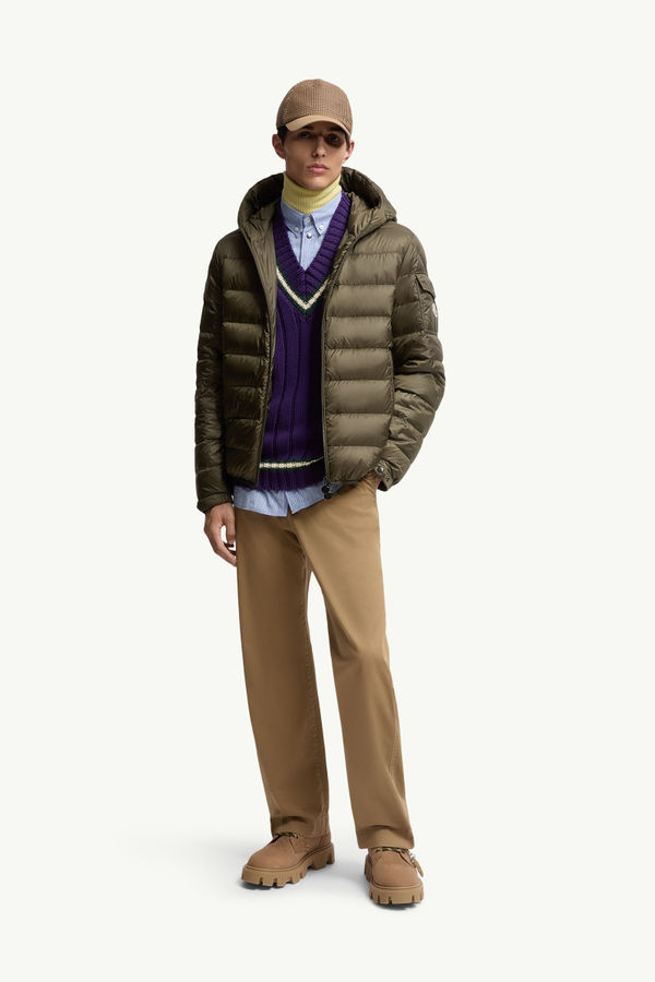 Najan Hooded Short Down Jacket Men Olive Green Moncler 0