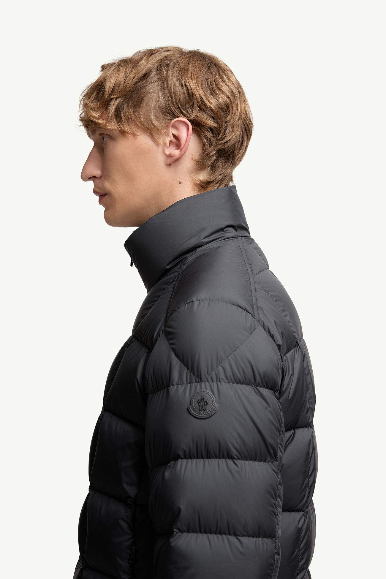 Eglise方形絎縫連帽短身羽絨外套 男士 黑色 Moncler 1