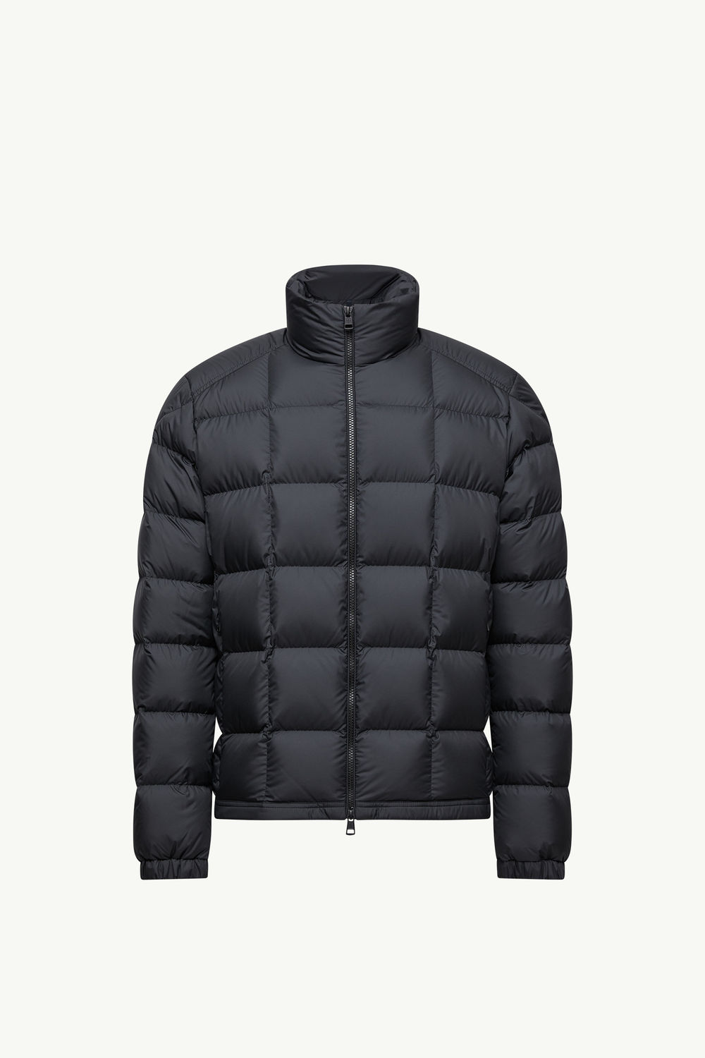 Doudoune à matelassage carré à capuche Eglise Hommes Noir Moncler 2