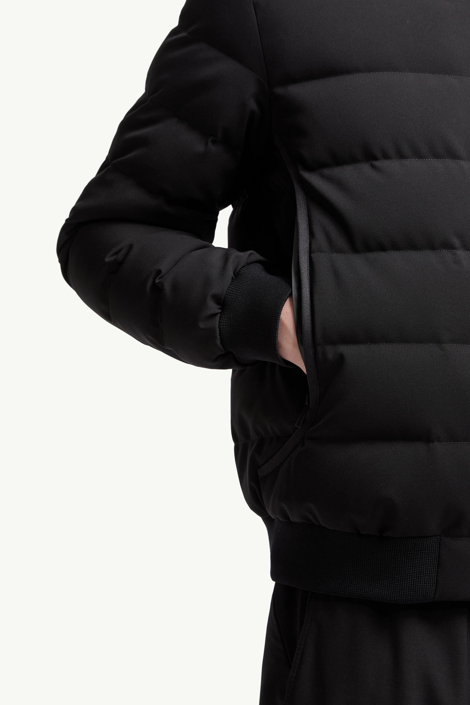 Cirer Down Bomber Jacket Men Black Moncler 5