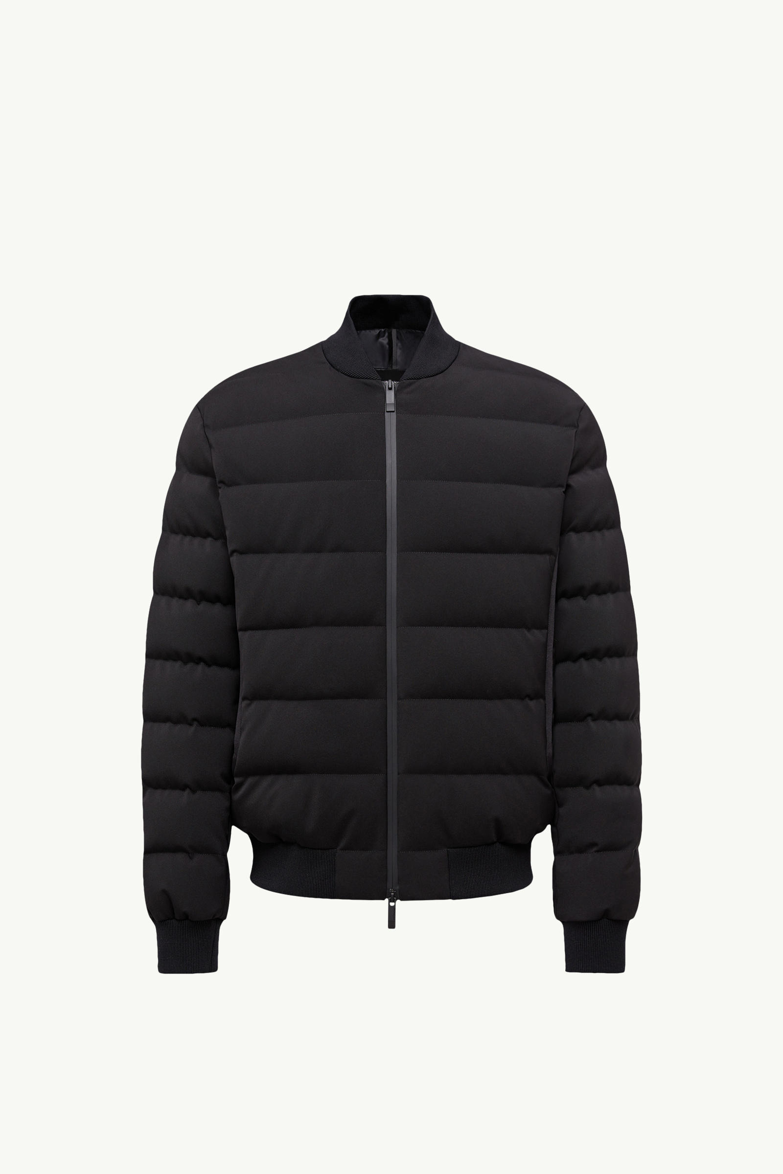 https://moncler-cdn.thron.com/api/v1/content-delivery/shares/dpx6uv/contents/K20911A00032598OT999_F/image/K20911A00032598OT999_F
