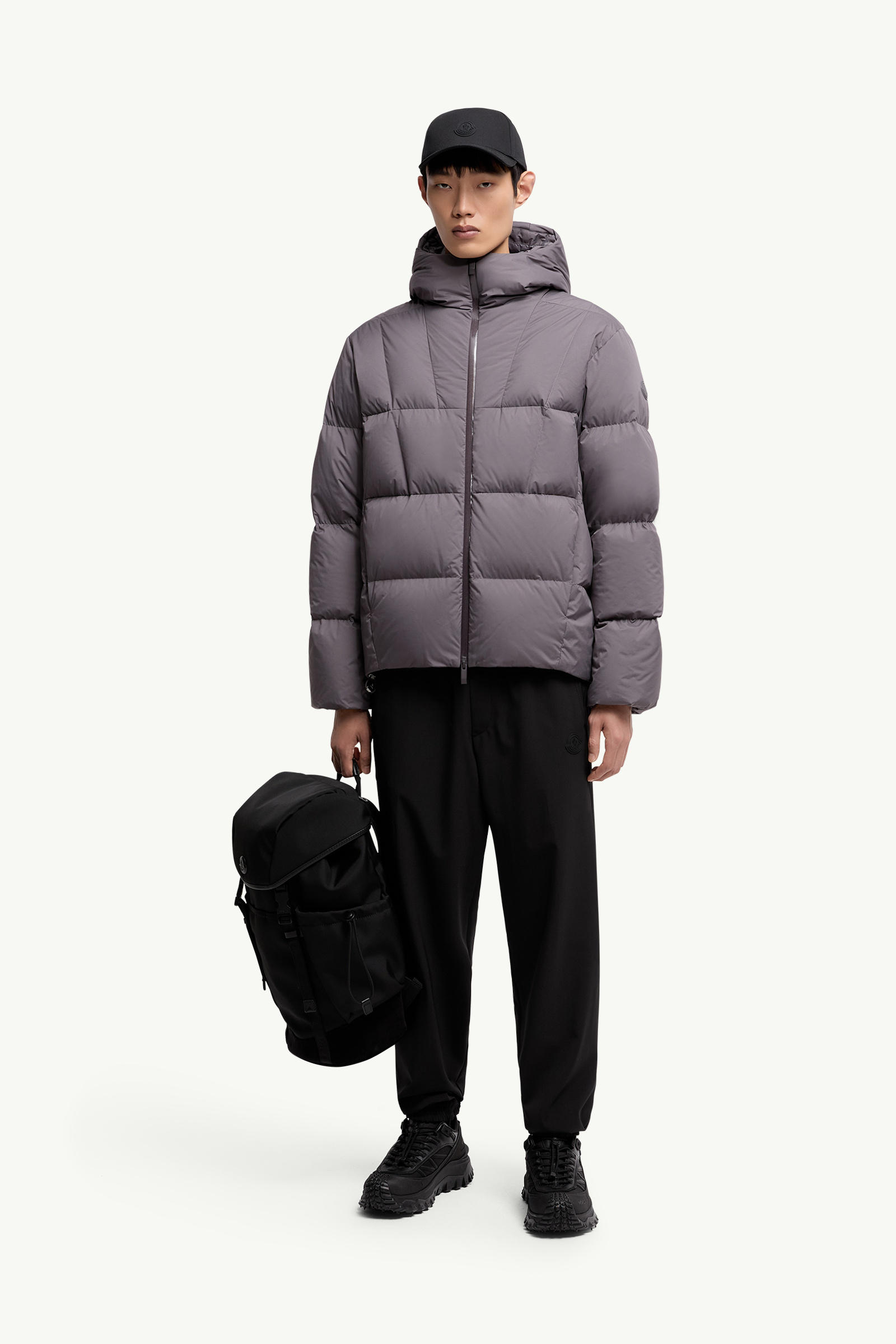Fusain kurze Daunenjacke mit Kapuze Herren Dunkelgrau Moncler 0