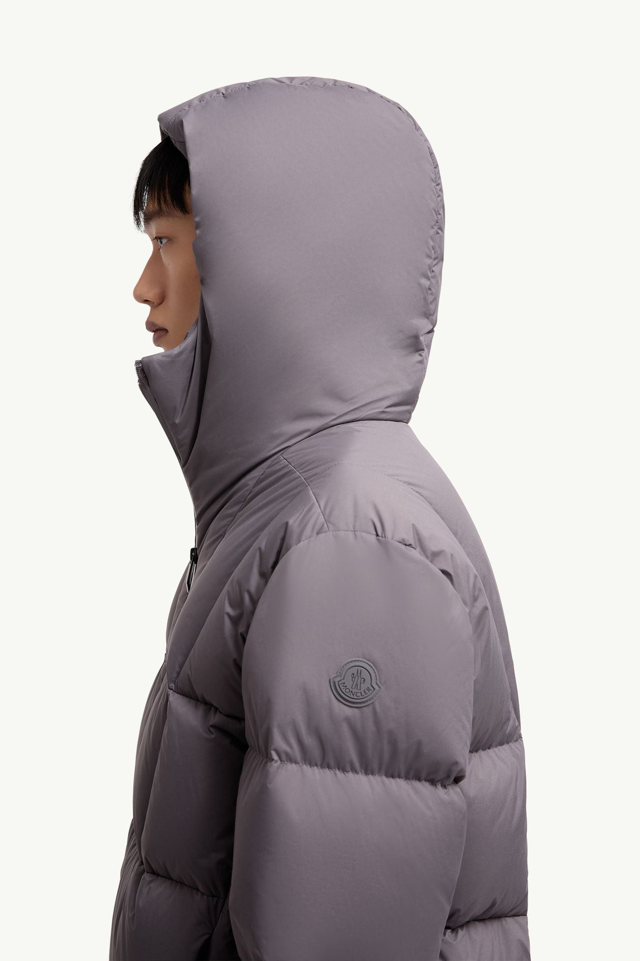 Piumino corto con cappuccio Fusain Uomo Grigio Scuro Moncler 1