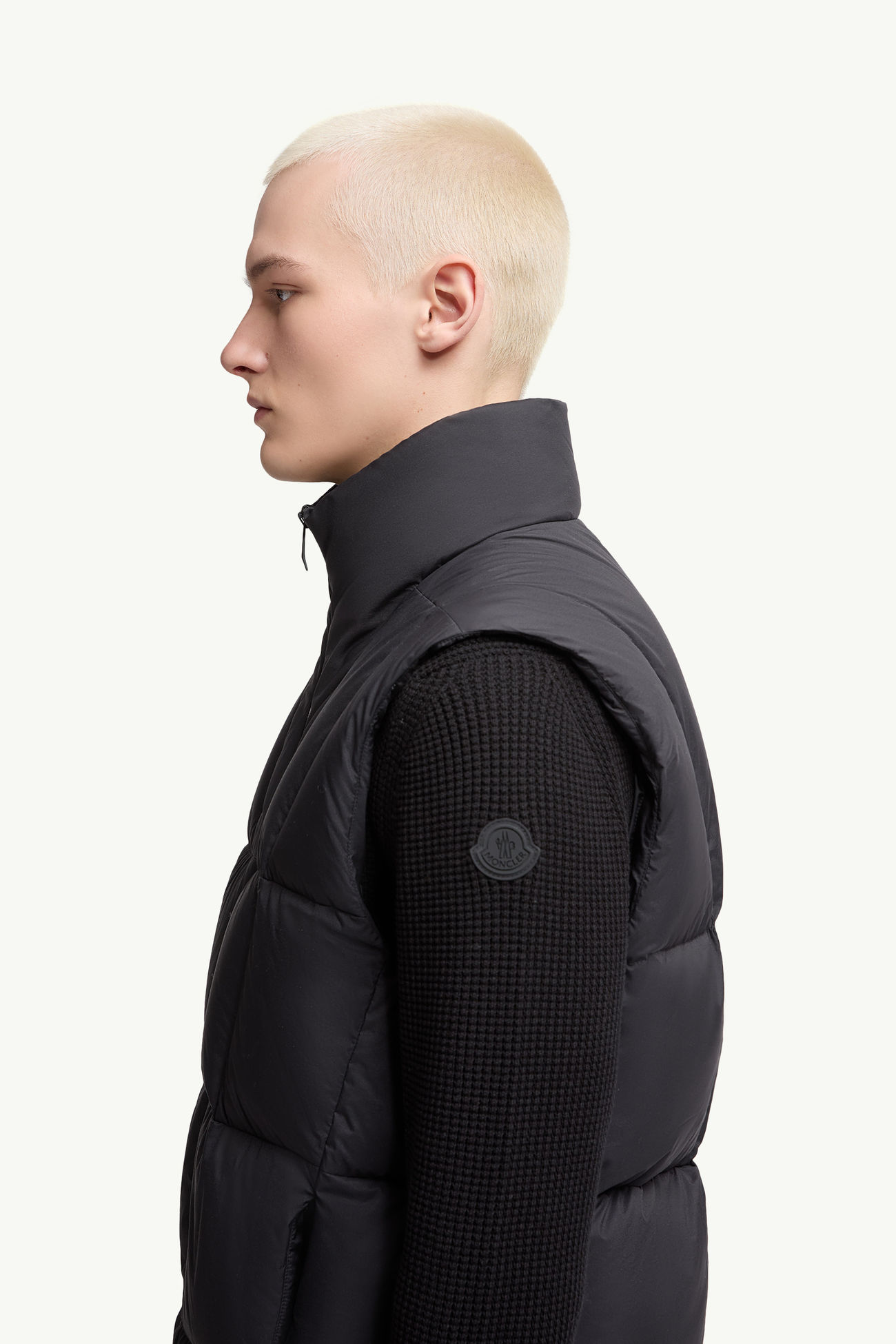 Janze Geometric-Quilted Down Gilet メンズ ブラック Moncler 1