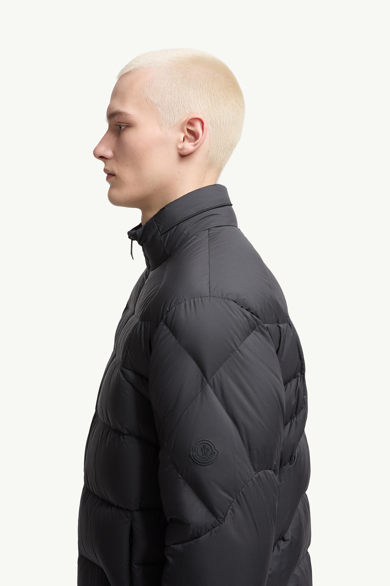 Bardane kurze Daunenjacke Herren Schwarz Moncler 1