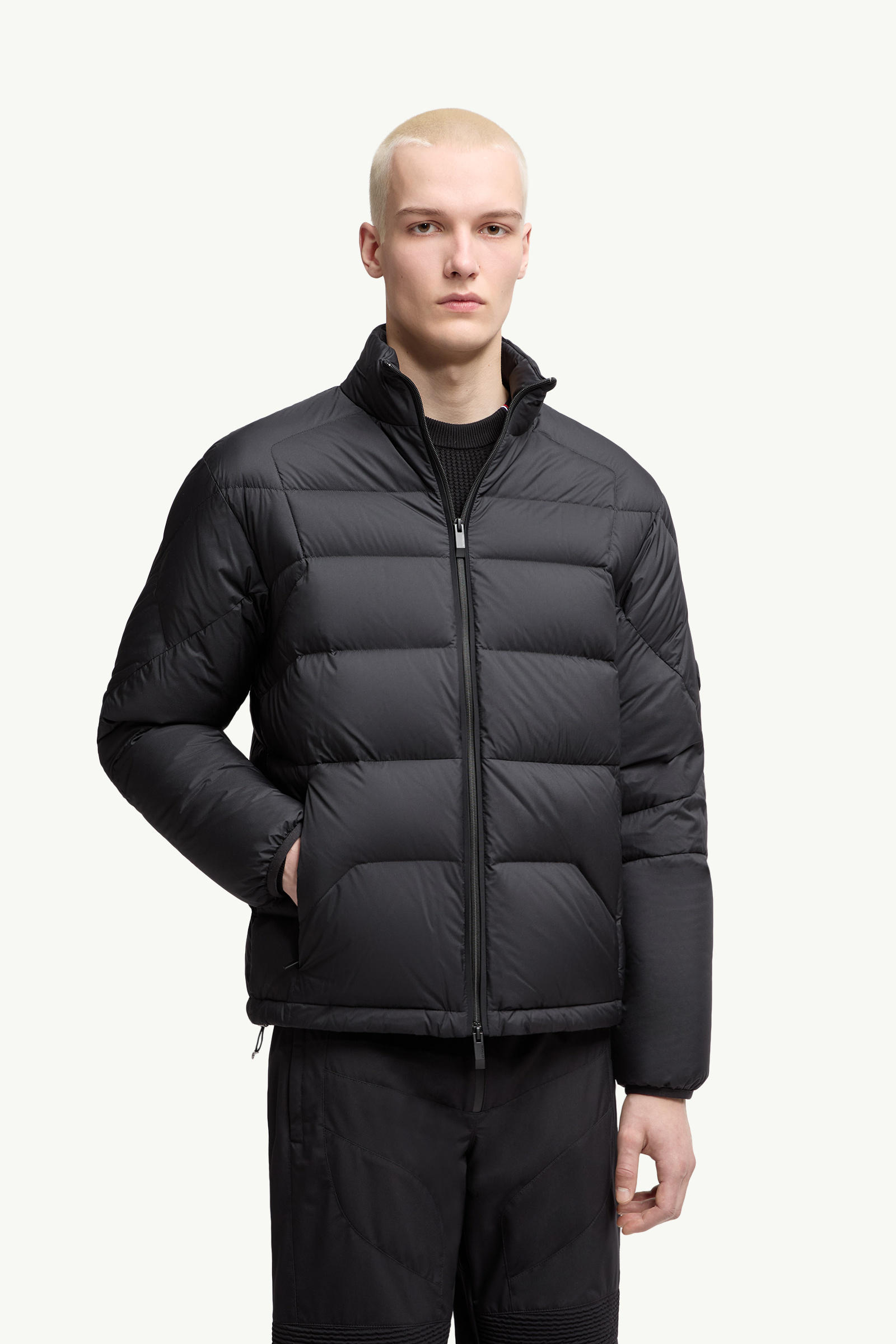 Bardane kurze Daunenjacke Herren Schwarz Moncler 5