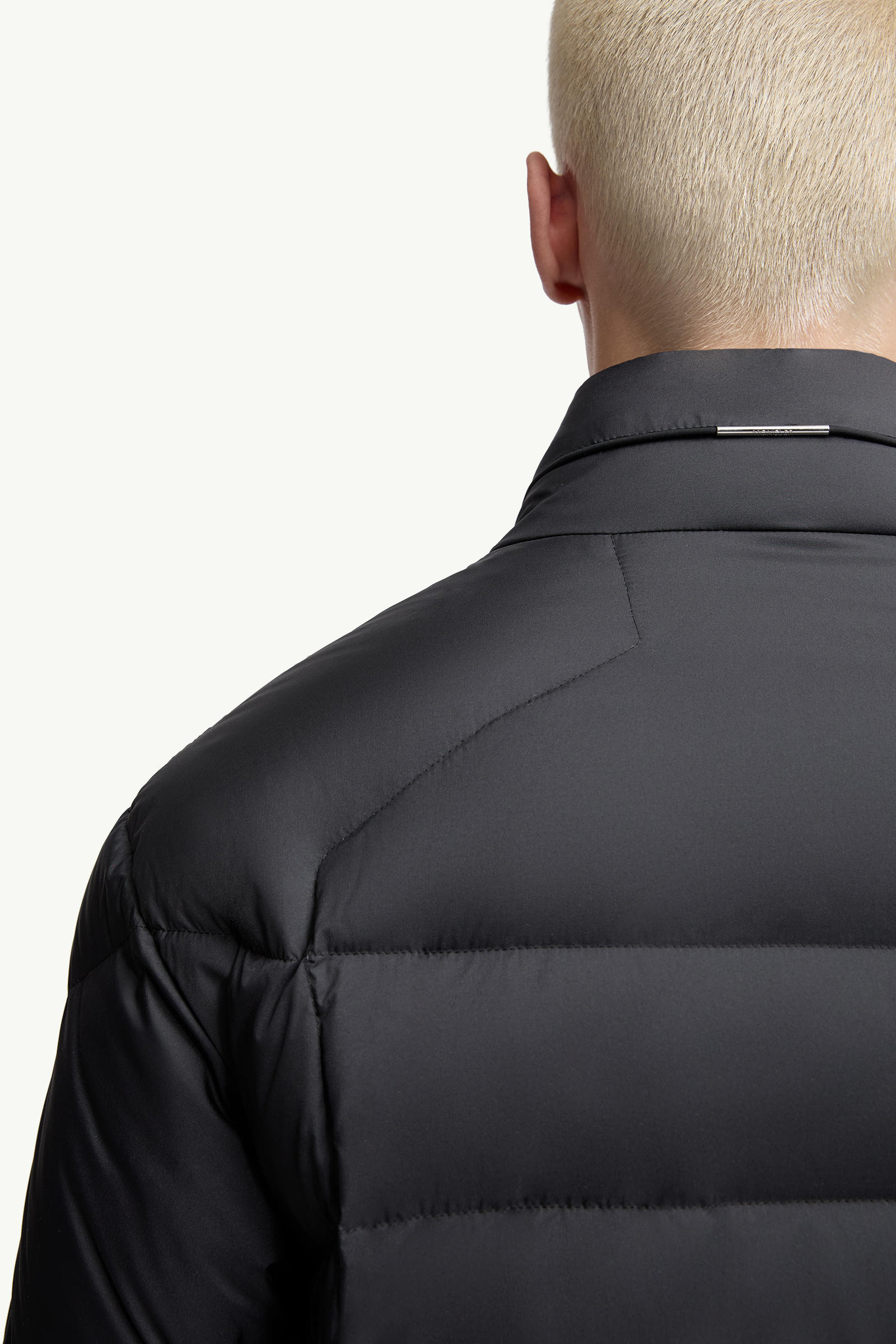 Bardane kurze Daunenjacke Herren Schwarz Moncler 6
