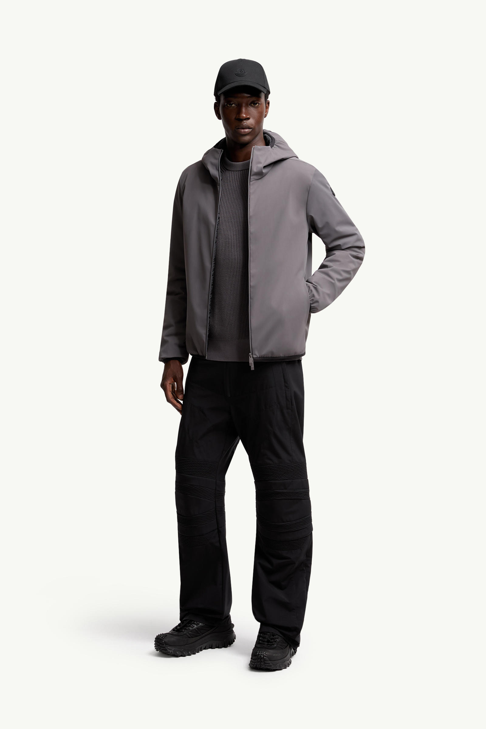 Batisseショートダウンジャケット メンズ ダークグレー Moncler 0