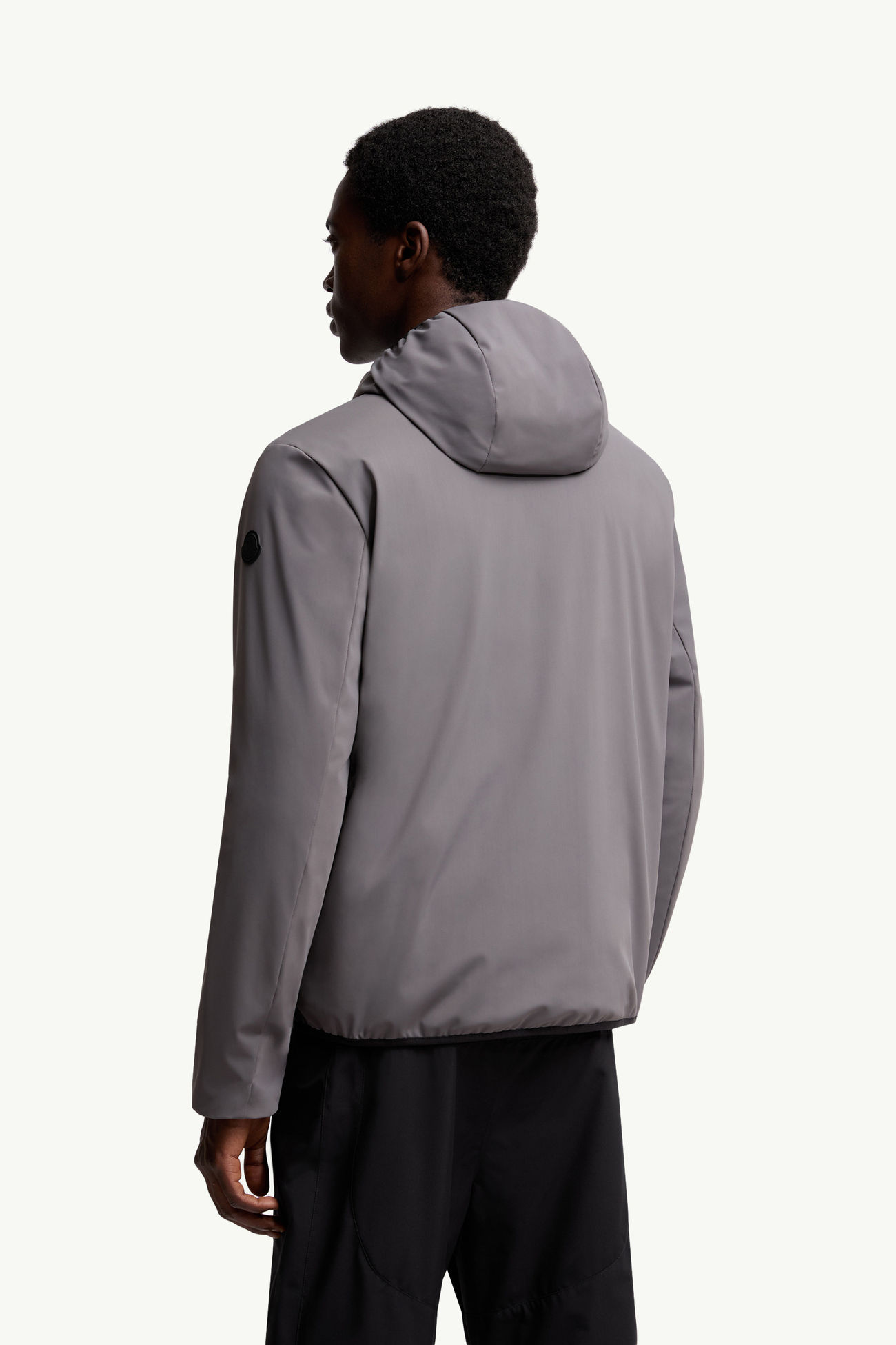 Plumífero corto con capucha Batisse Hombre Gris oscuro Moncler 4