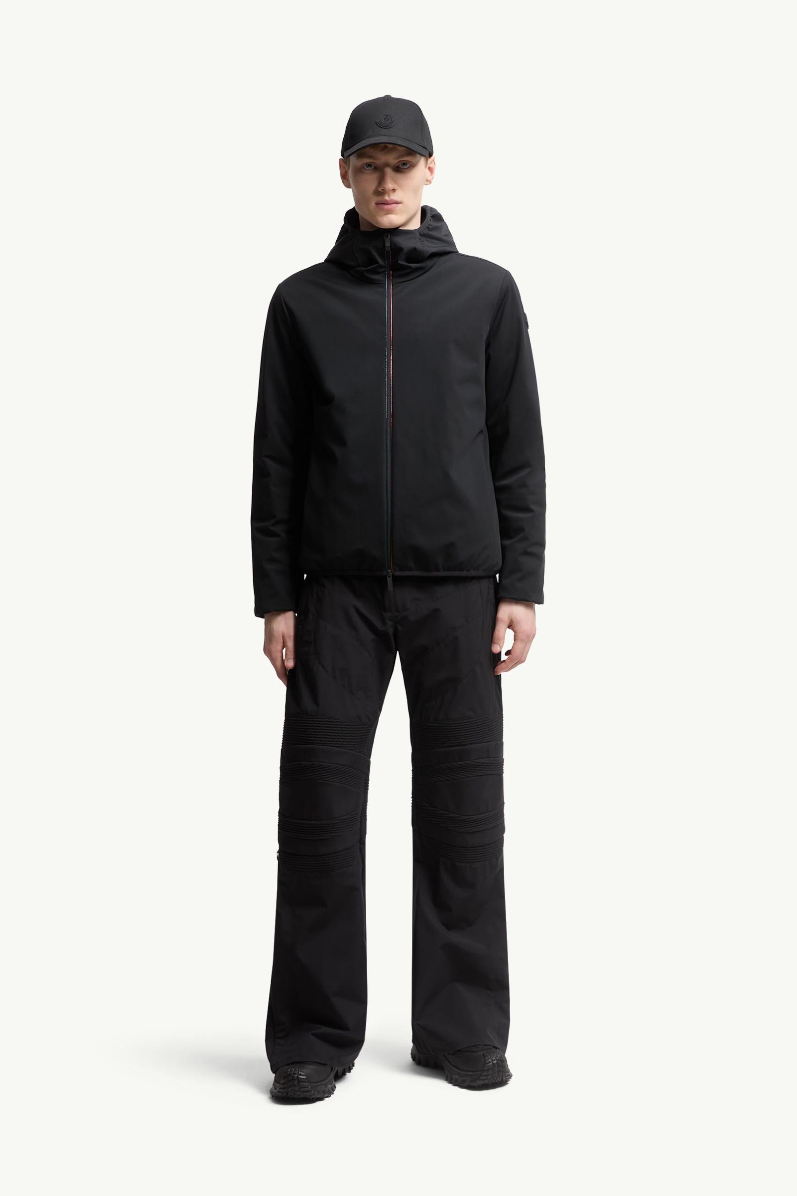 Batisse Hooded Short Down Jacket Men Black Moncler 0