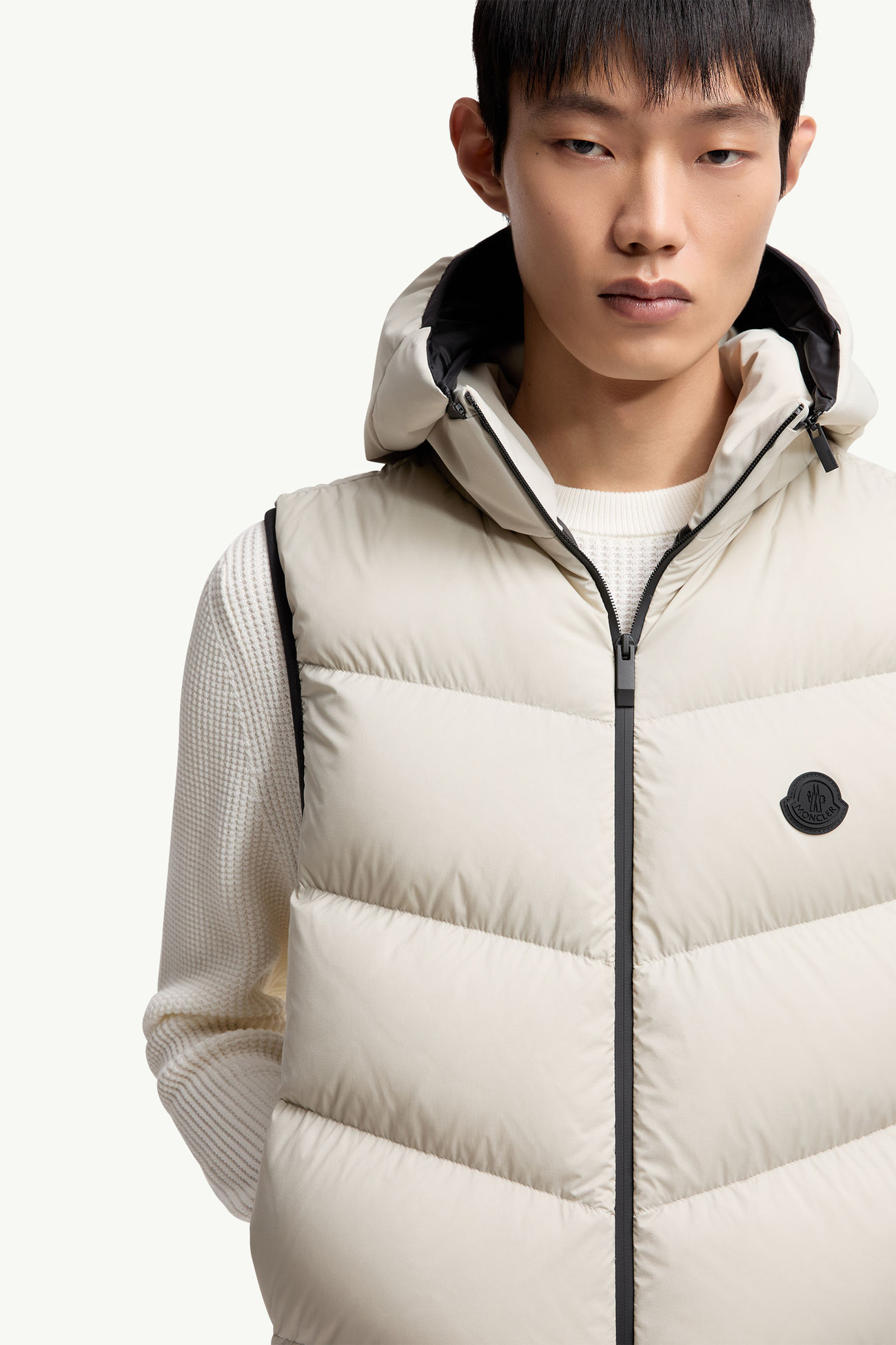 Guersac斜紋絎縫連帽羽絨背心 男士 冰灰色 Moncler 6
