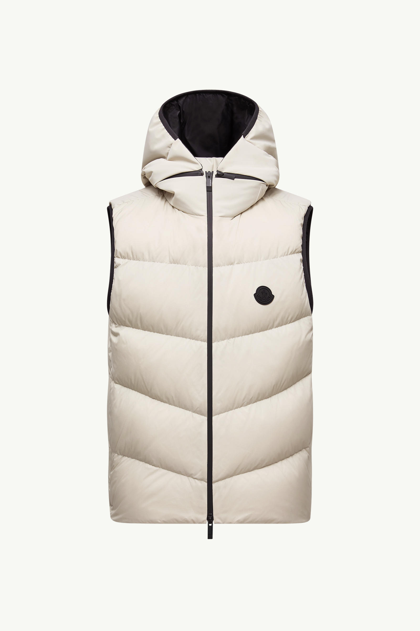https://moncler-cdn.thron.com/api/v1/content-delivery/shares/dpx6uv/contents/K20911A00042597YD216_F/image/K20911A00042597YD216_F