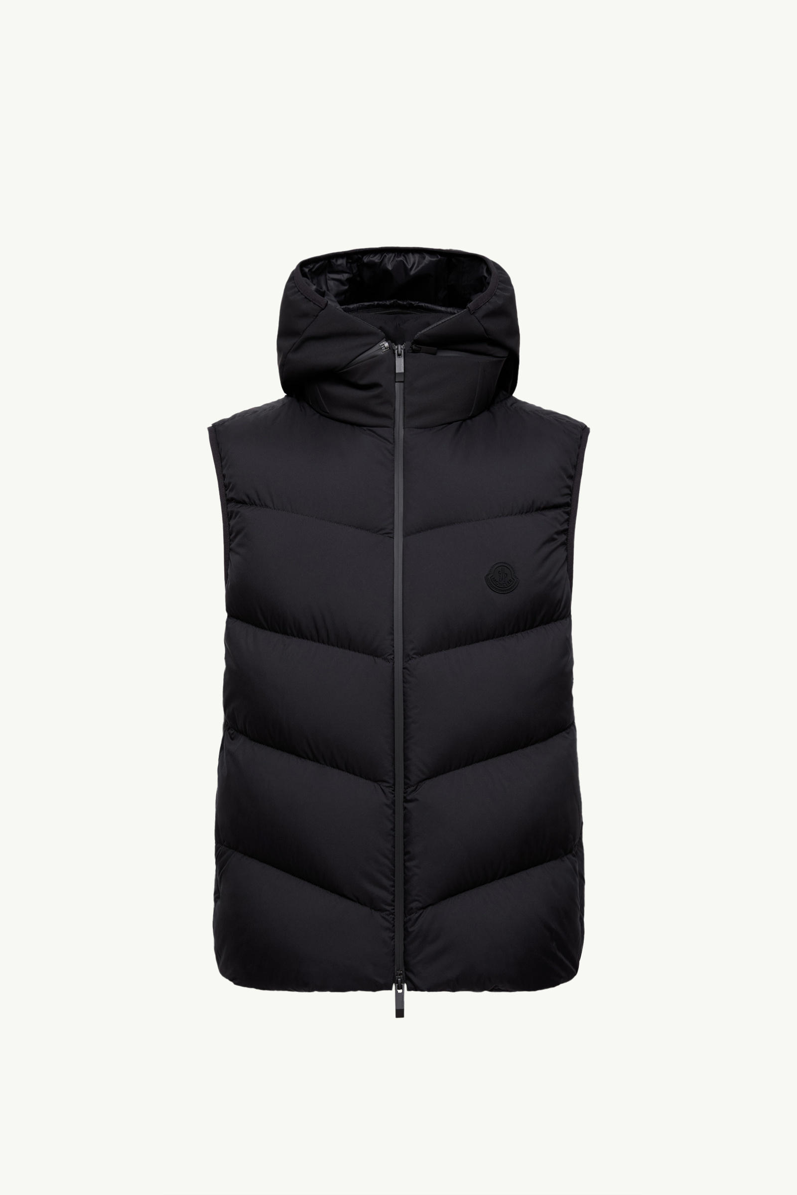 https://moncler-cdn.thron.com/api/v1/content-delivery/shares/dpx6uv/contents/K20911A00042597YD999_F/image/K20911A00042597YD999_F