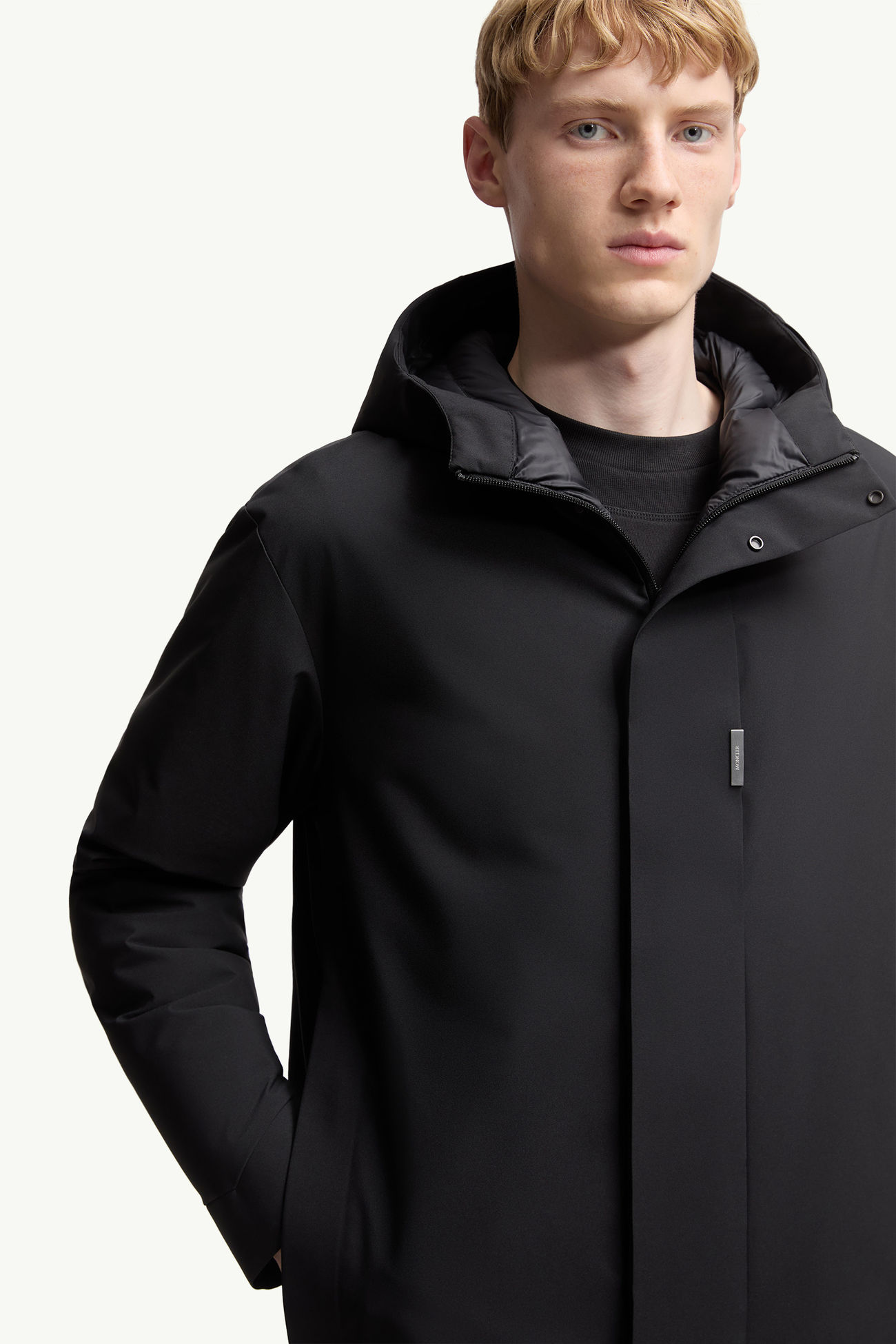 Gatillier kurze Daunenjacke mit Kapuze Herren Schwarz Moncler 5