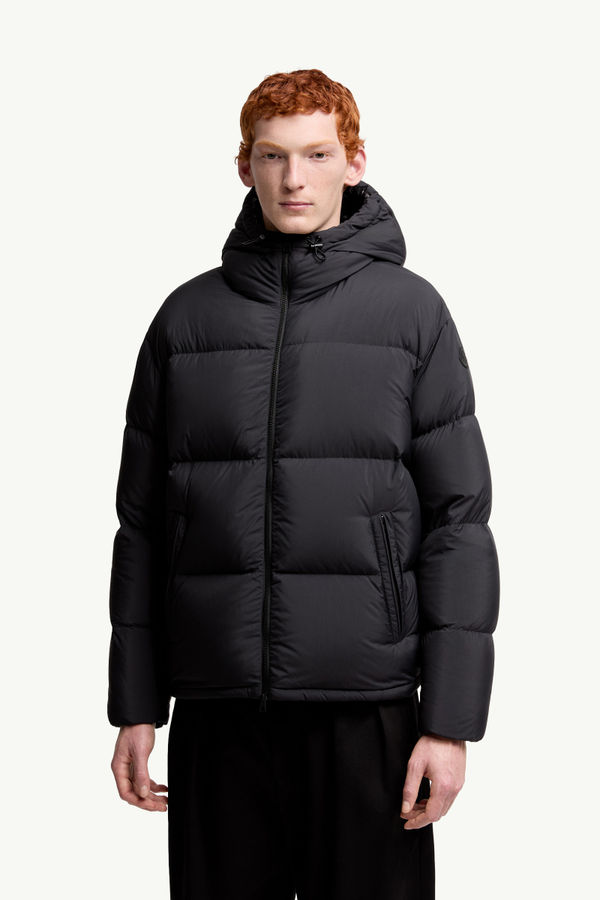 Meriera Hooded Short Down Jacket Men Black Moncler 3