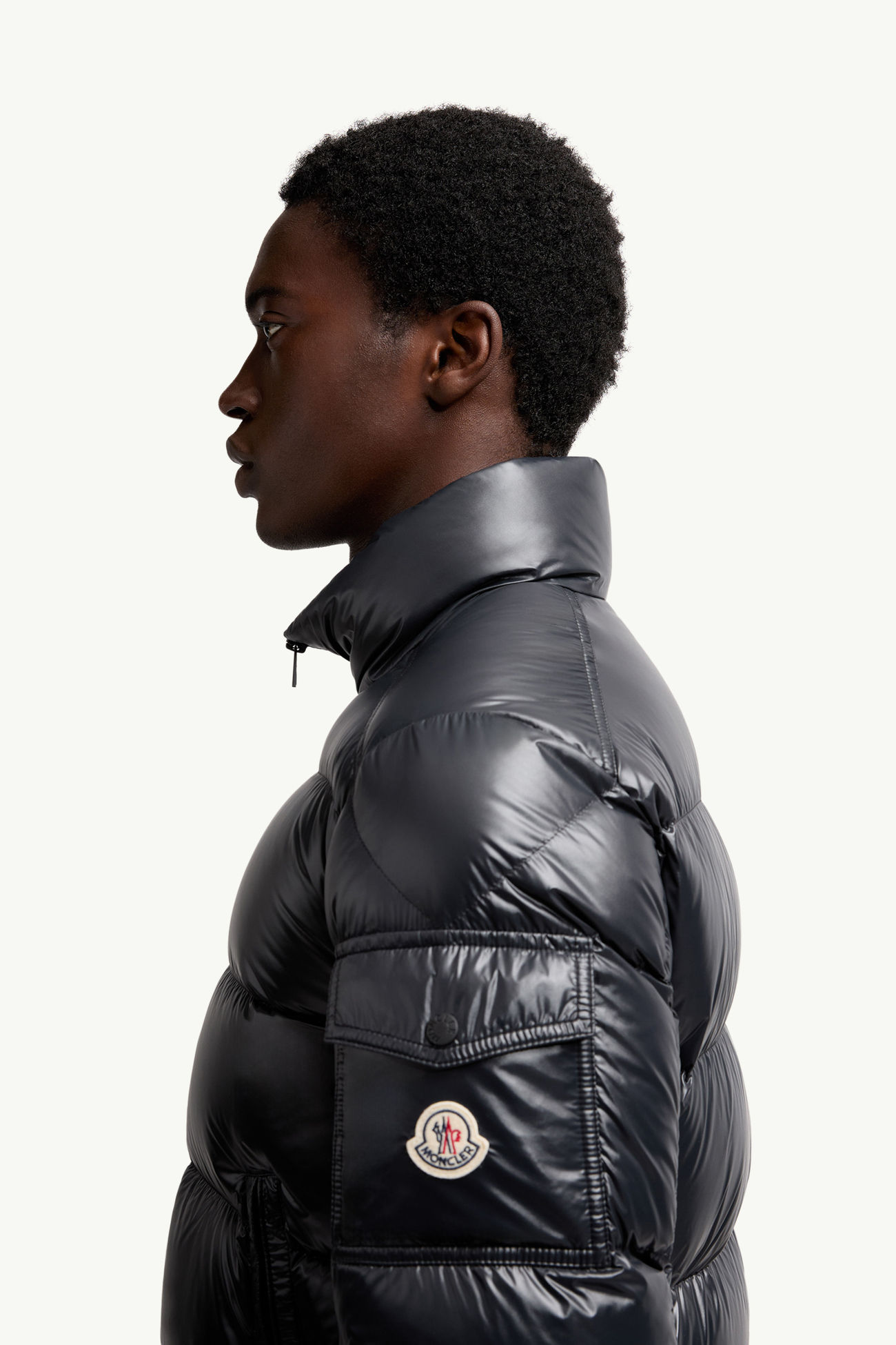 Plumífero corto con capucha Levitha Hombre Negro Moncler 1