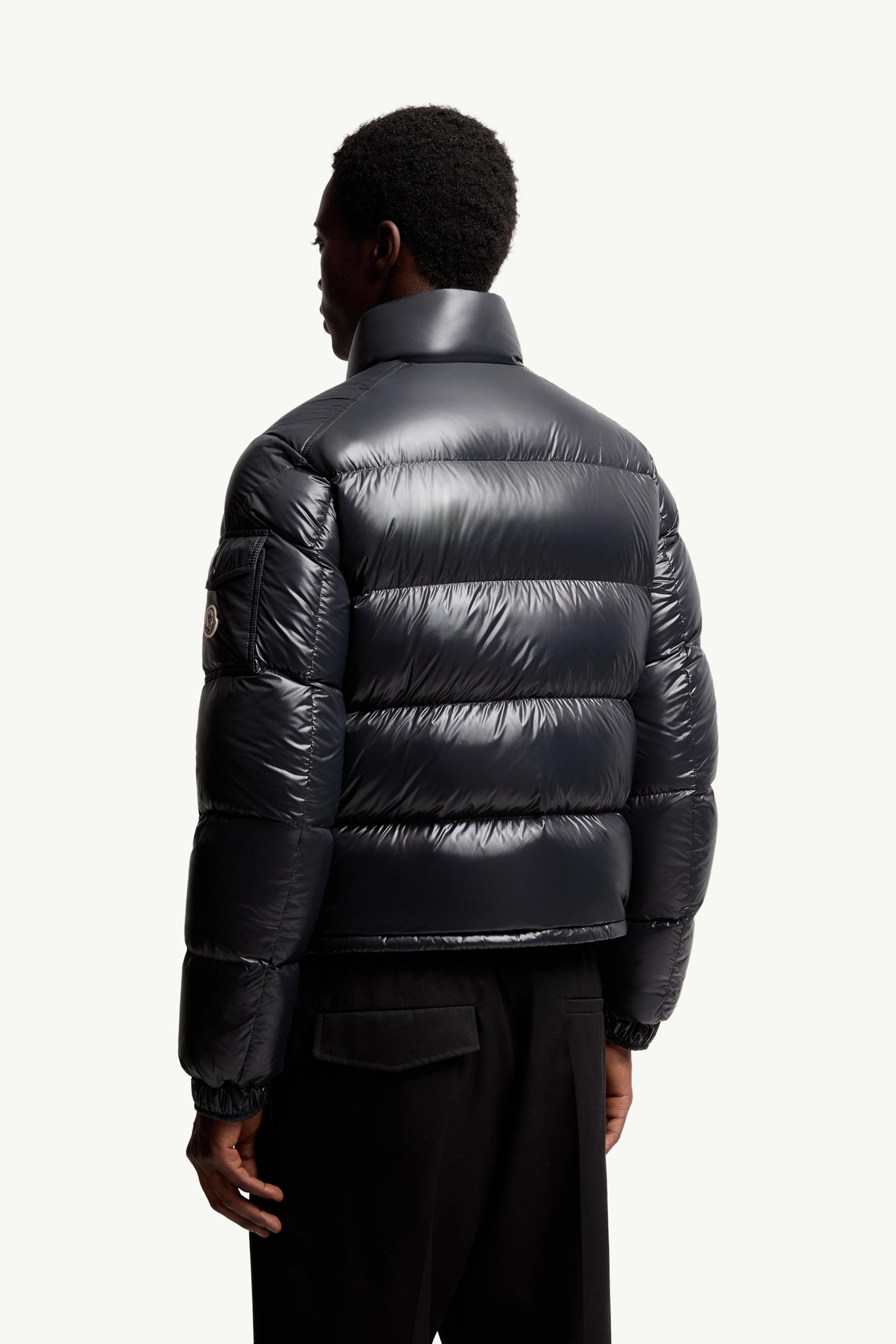 Piumino corto con cappuccio Levitha Uomo Nero Moncler 4