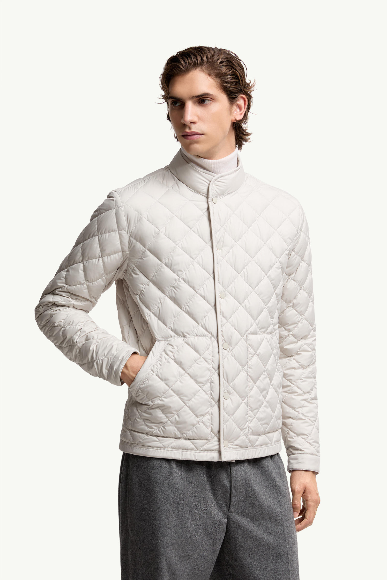 Oise Diamond-Quilted Short Down Jacket Men Light Beige Moncler 3