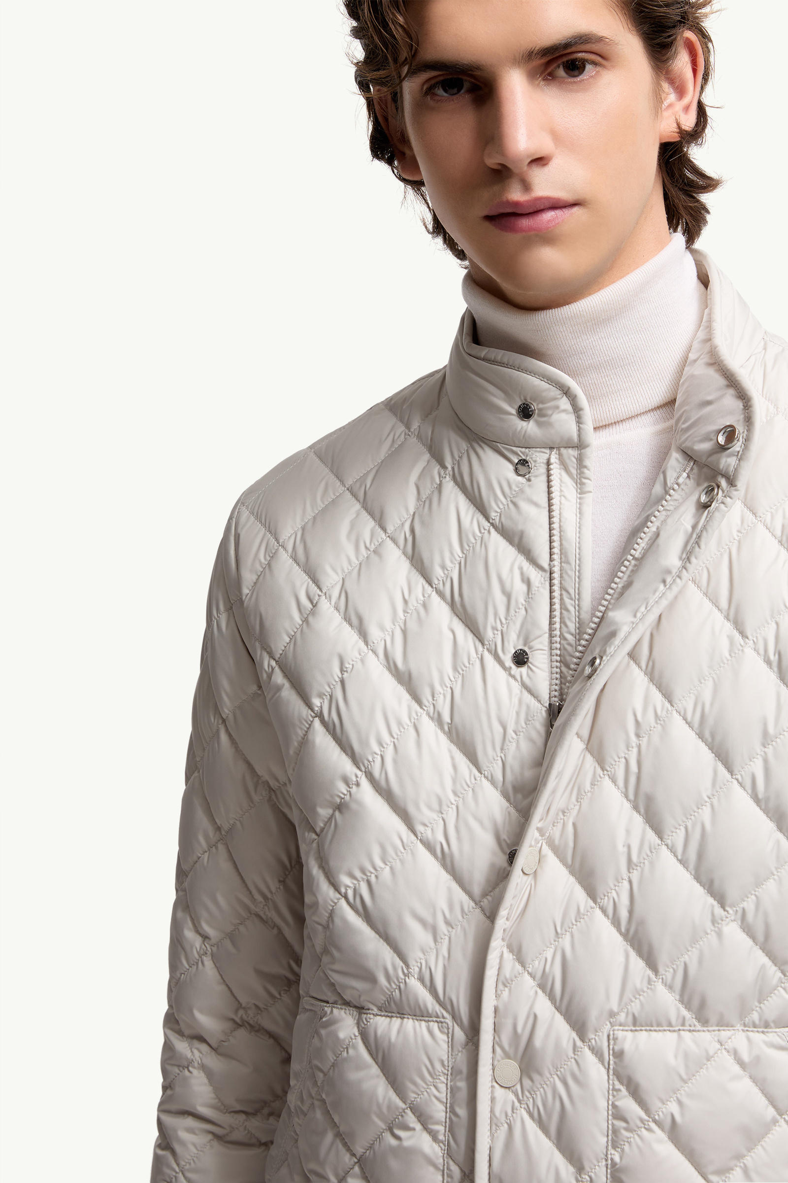 Oise Diamond-Quilted Short Down Jacket Men Light Beige Moncler 5