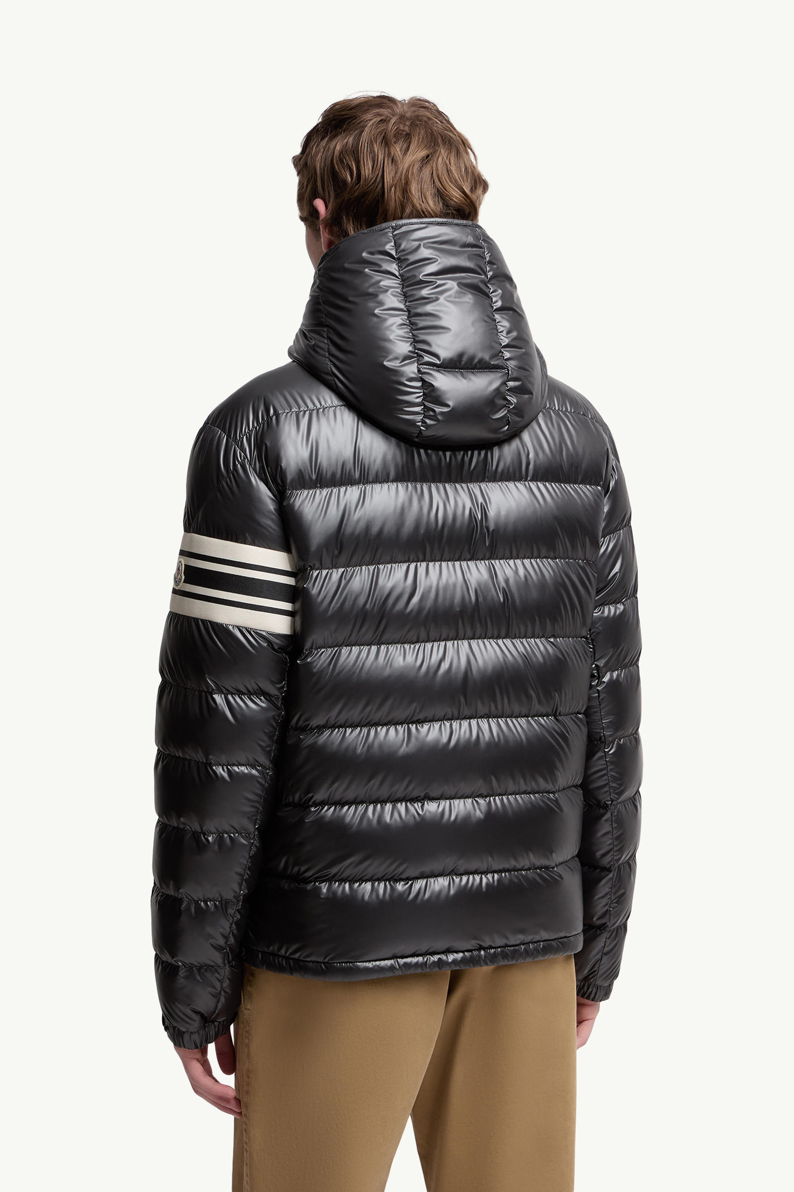 Landre Hooded Short Down Jacket Black Moncler 4