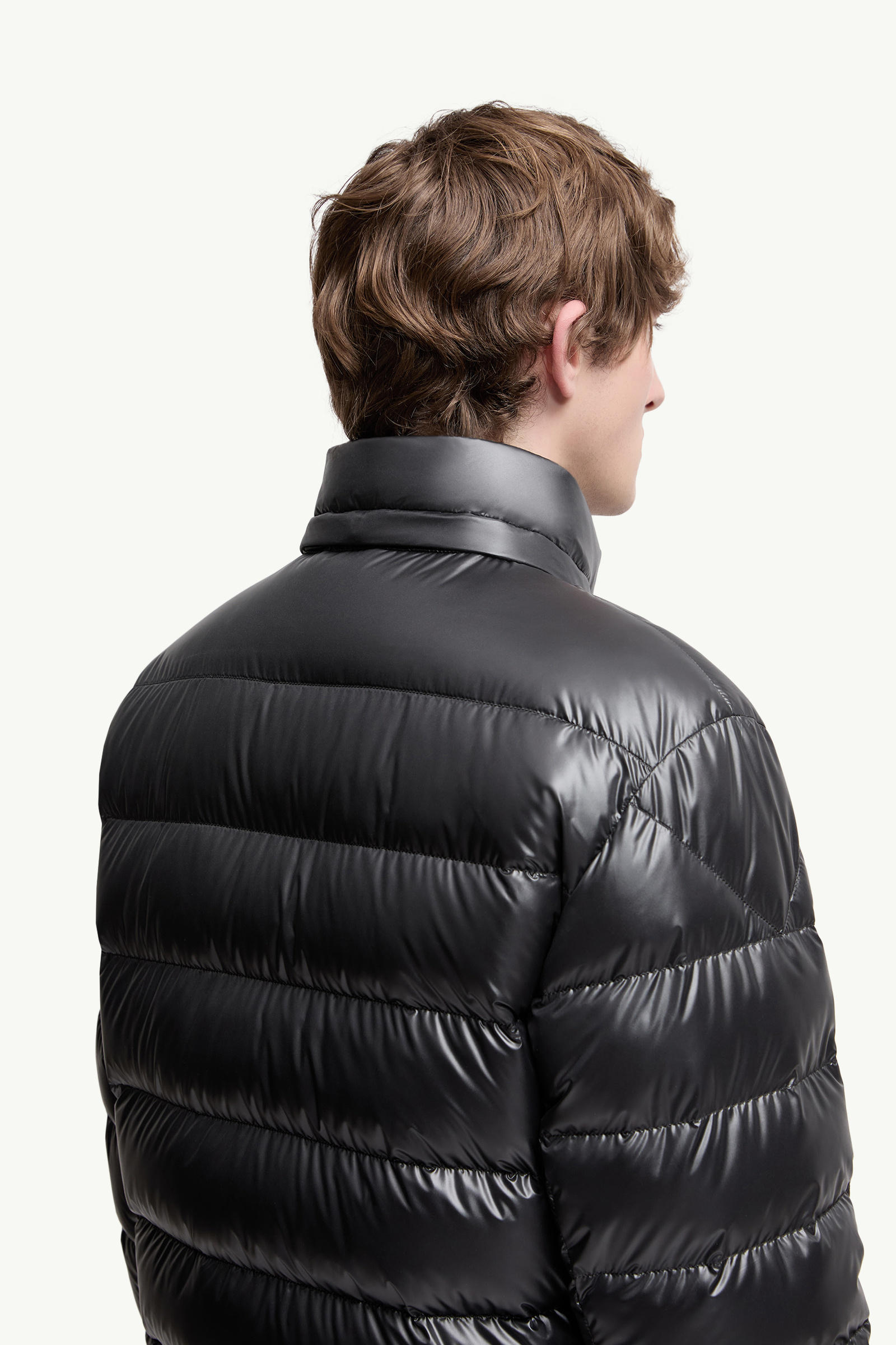 Landre Hooded Short Down Jacket Black Moncler 5