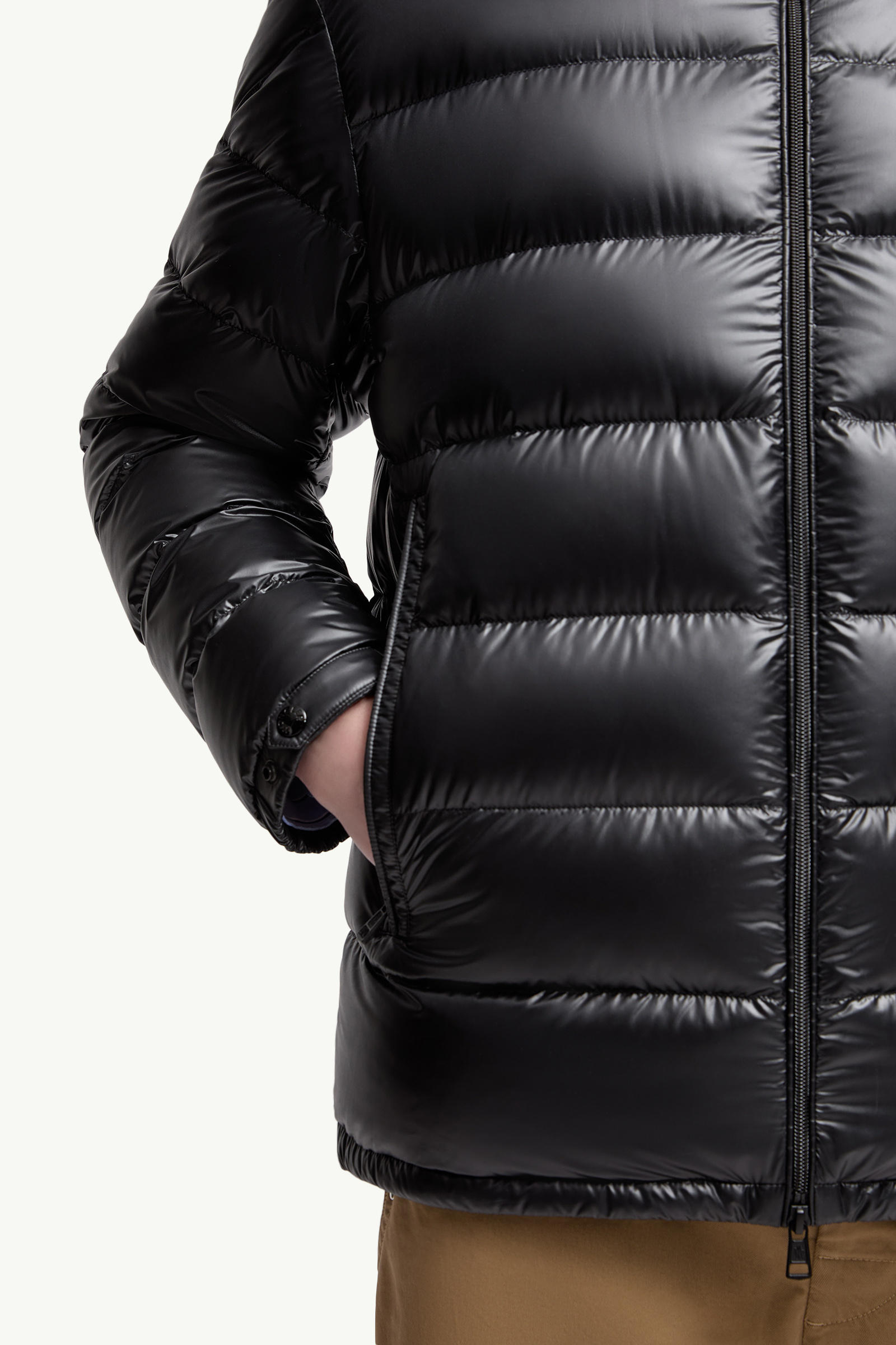 Landre Hooded Short Down Jacket Black Moncler 6