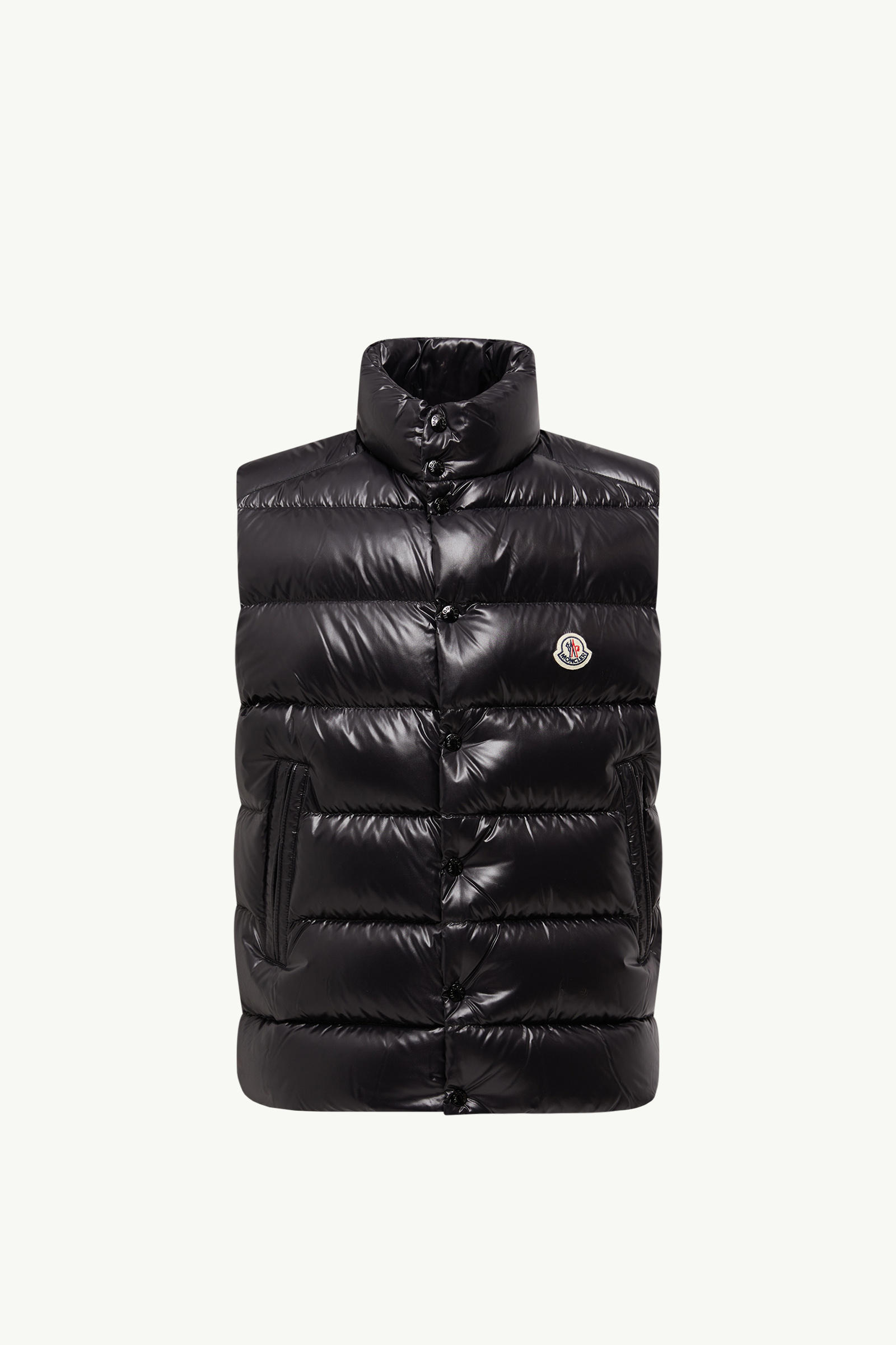 https://moncler-cdn.thron.com/api/v1/content-delivery/shares/dpx6uv/contents/K20911A0009668950999_F/image/K20911A0009668950999_F