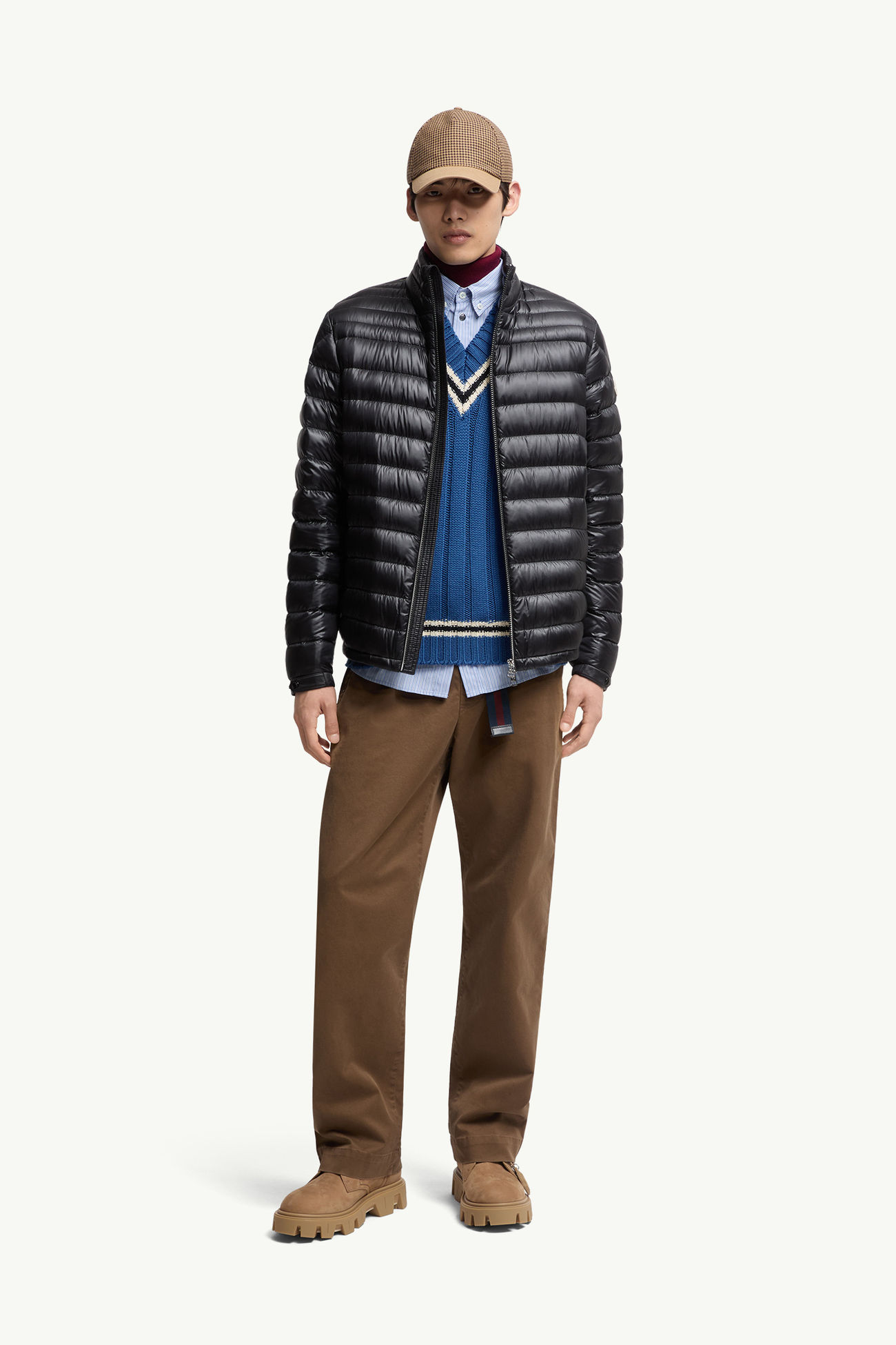 Arnique kurze Daunenjacke Herren Schwarz Moncler 0