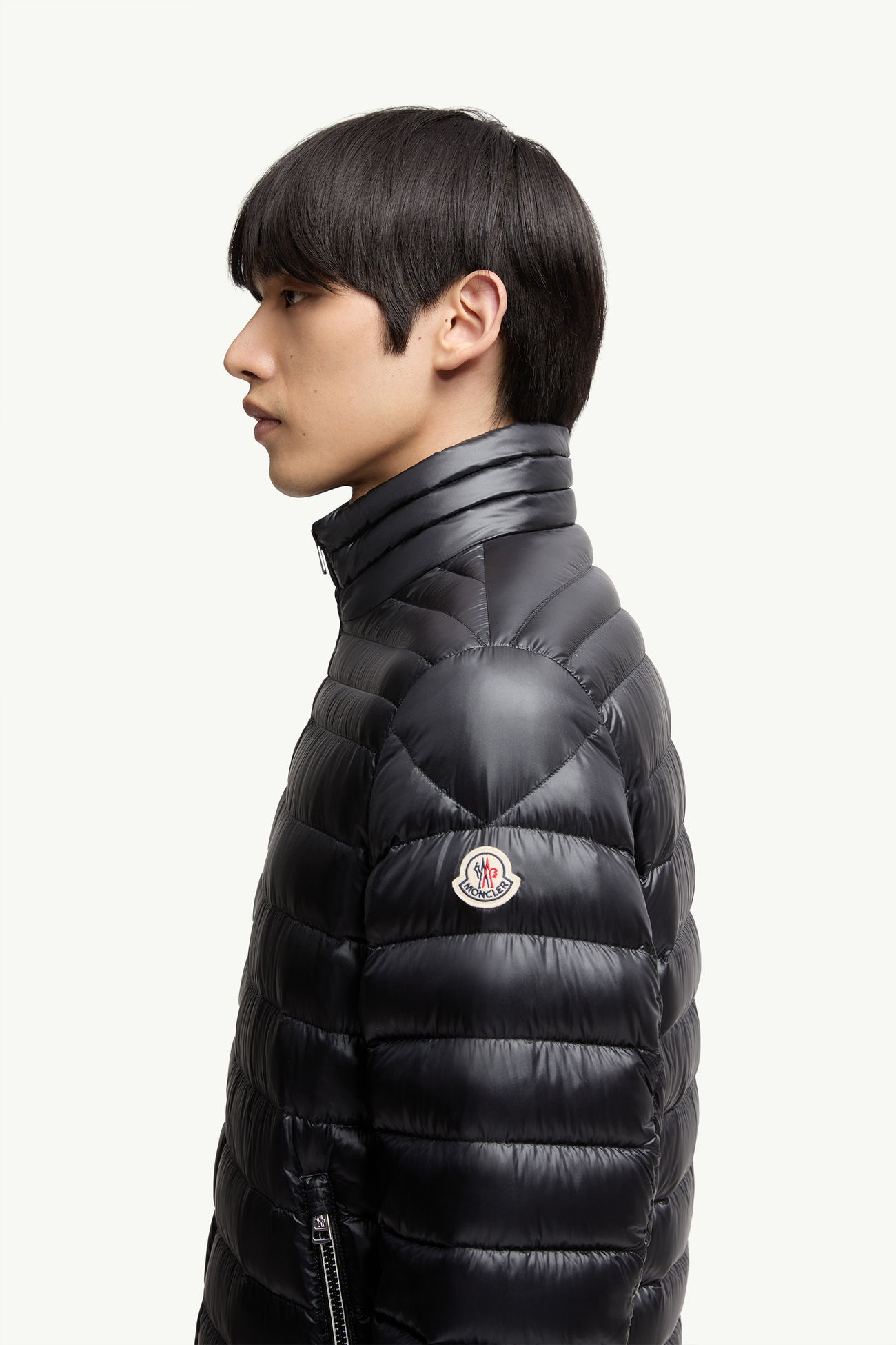 Arnique kurze Daunenjacke Herren Schwarz Moncler 1
