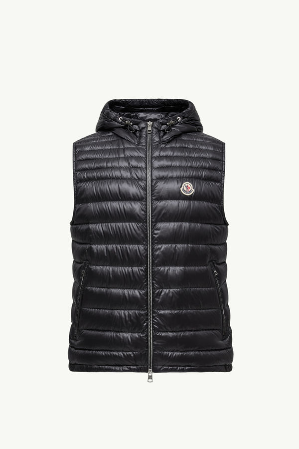 https://moncler-cdn.thron.com/api/v1/content-delivery/shares/dpx6uv/contents/K20911A00104597YG999_F/image/K20911A00104597YG999_F