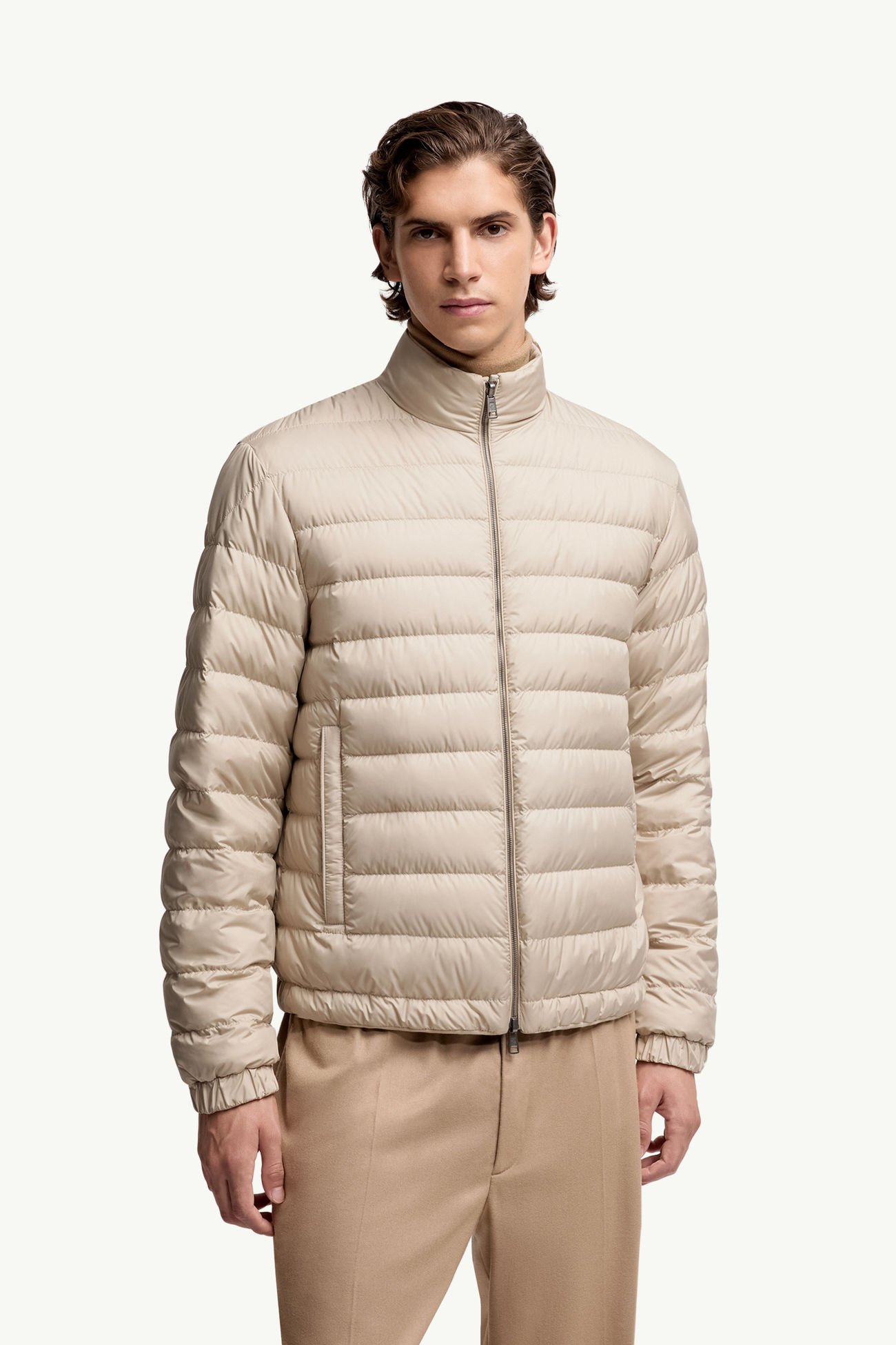 Cernay kurze wendbare Daunenjacke Herren Beige Moncler 5