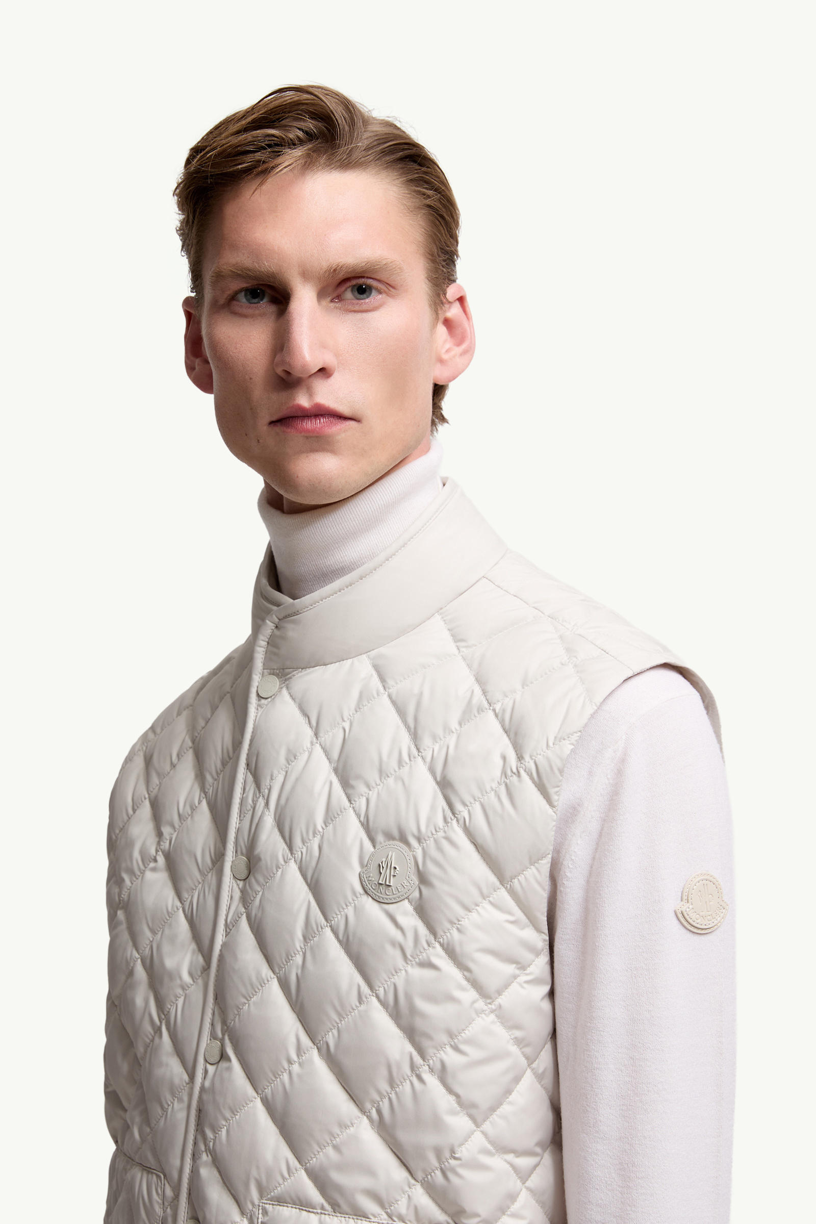 Lycope Diamond-Quilted Down Gilet Men Ice Gray Moncler 1