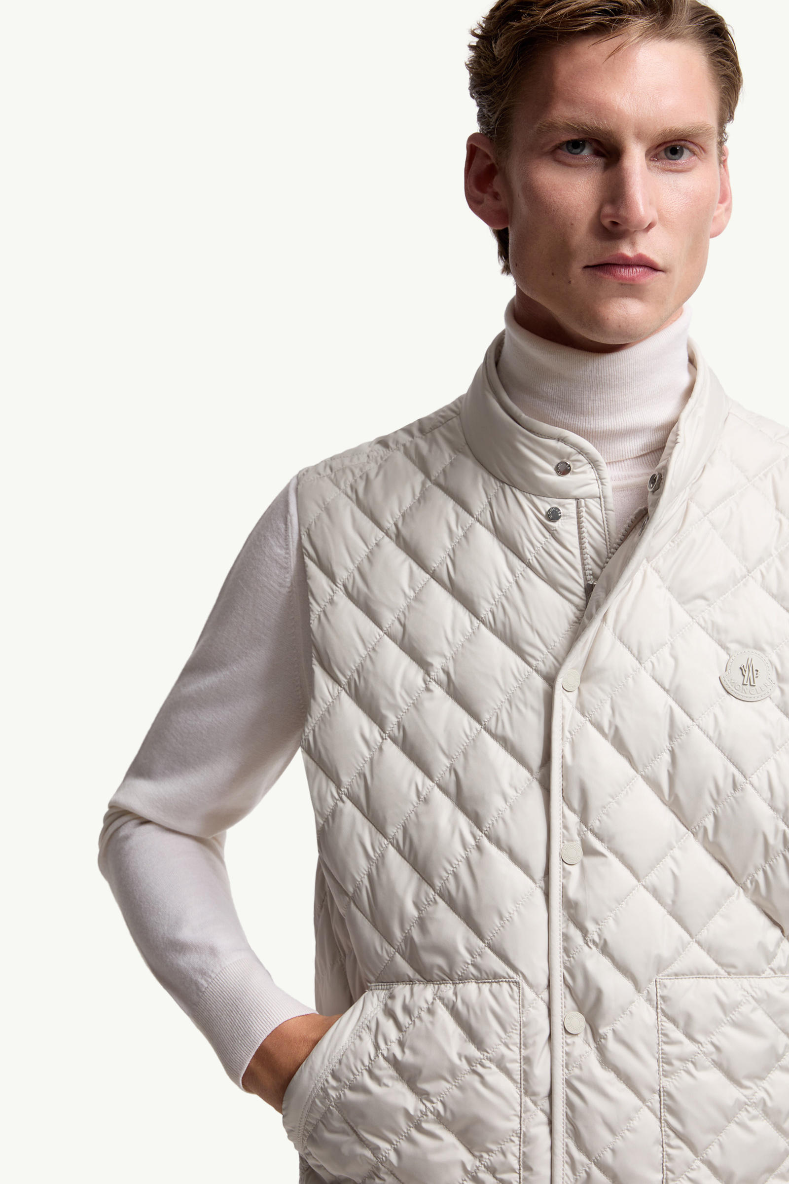 Lycope Diamond-Quilted Down Gilet Men Ice Gray Moncler 5