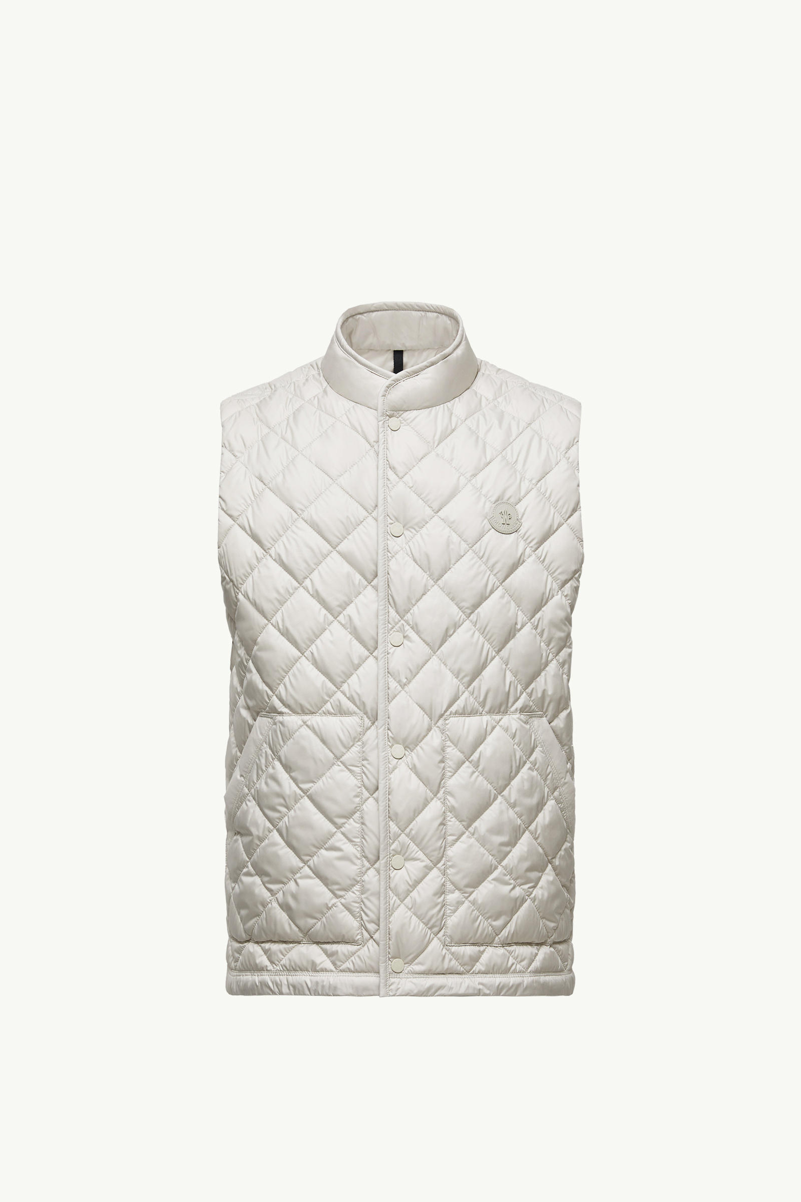 https://moncler-cdn.thron.com/api/v1/content-delivery/shares/dpx6uv/contents/K20911A00117597X2215_F/image/K20911A00117597X2215_F
