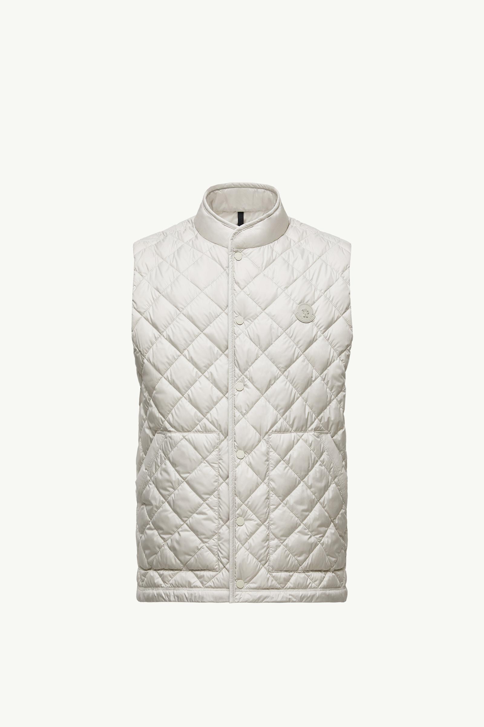 Ice Grey Lycope Diamond-Quilted Down Vest - Vests for Men Ice Grey Lycope Diamond-Quilted Down Vest - Vests for Men