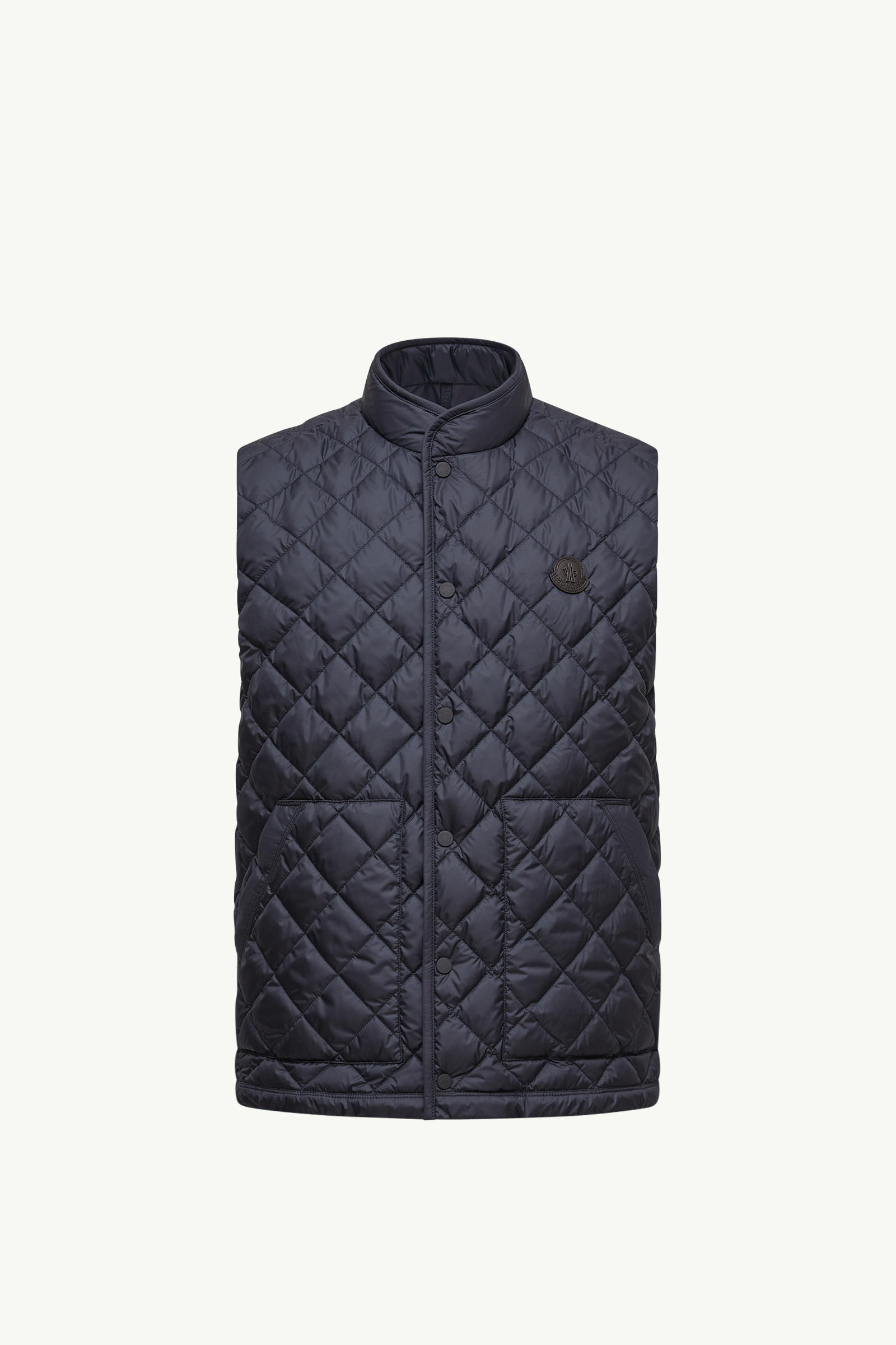 https://moncler-cdn.thron.com/api/v1/content-delivery/shares/dpx6uv/contents/K20911A00117597X2779_F/image/K20911A00117597X2779_F