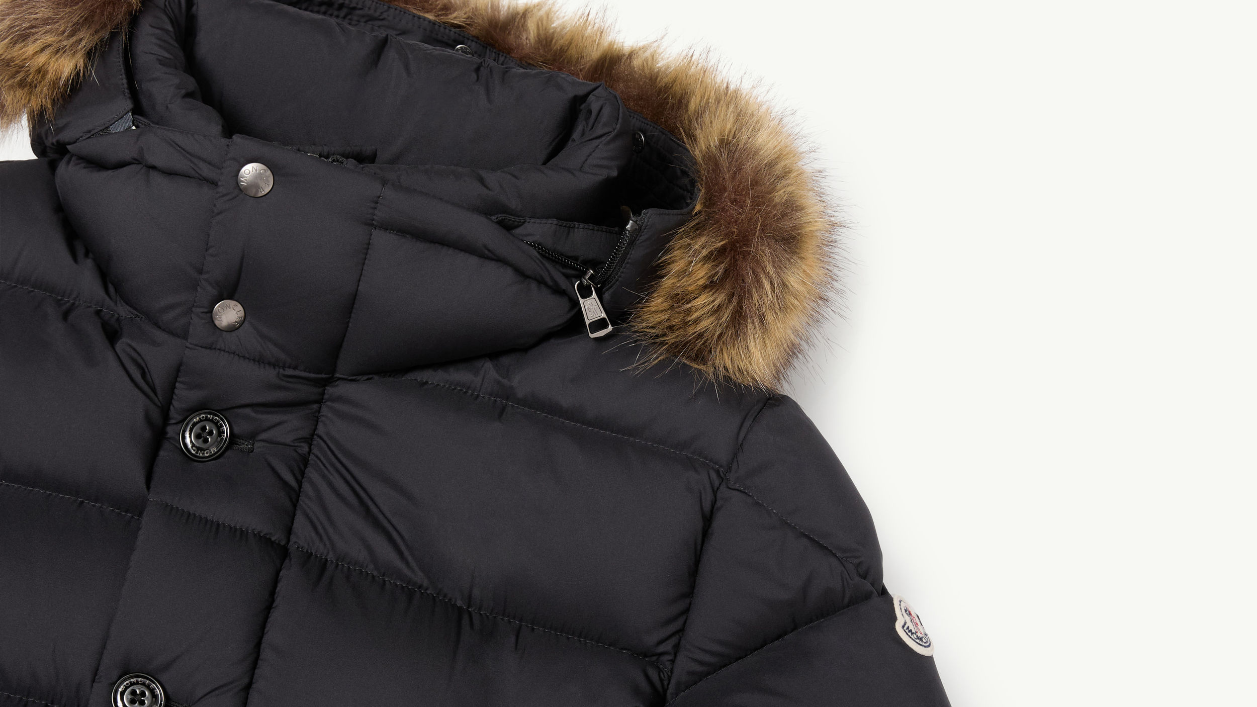 Slide 1 - product.feature.detachablehood.title