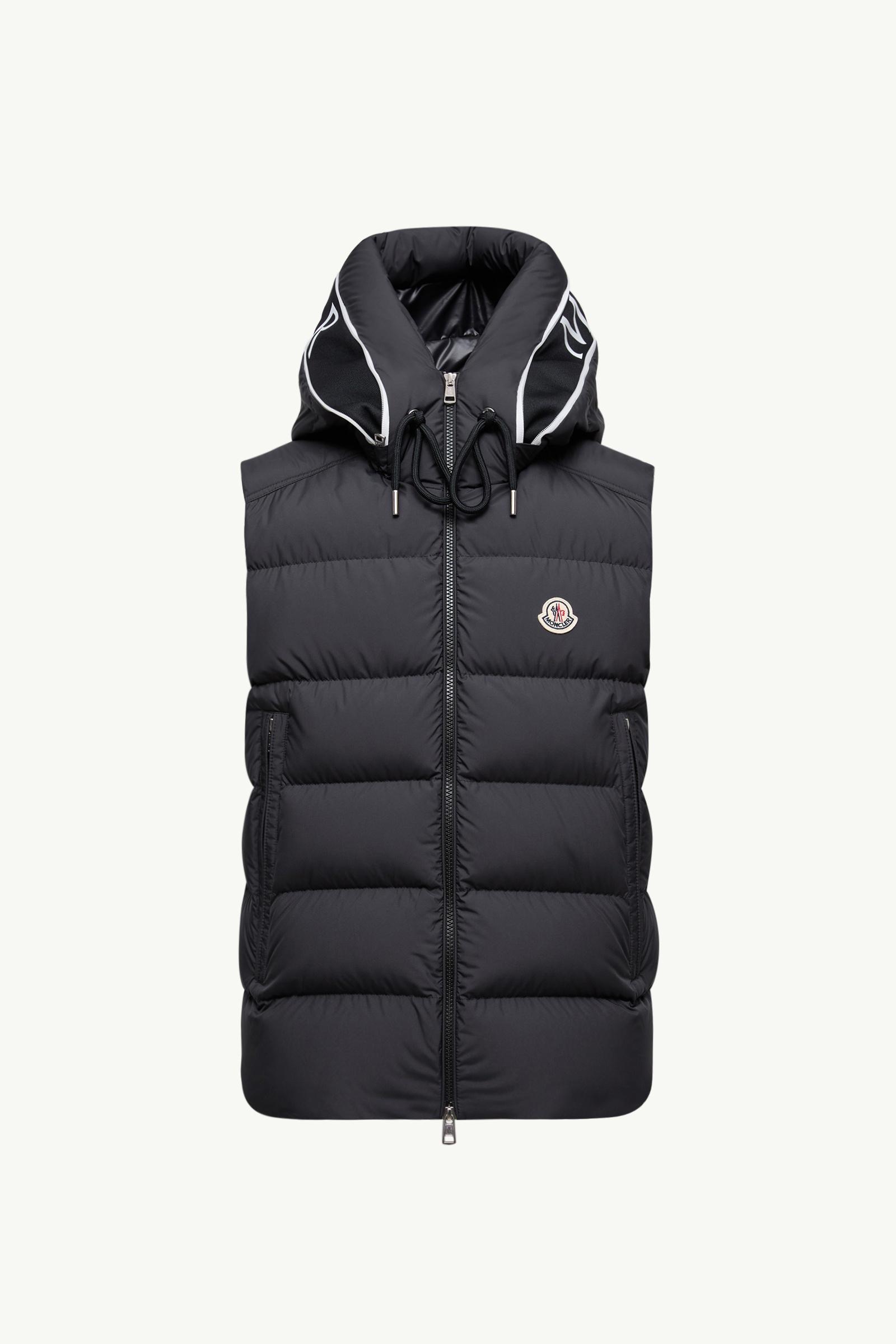 MONCLER(モンクレール)モンクレー ダウンベスト黒ブラックダウン 